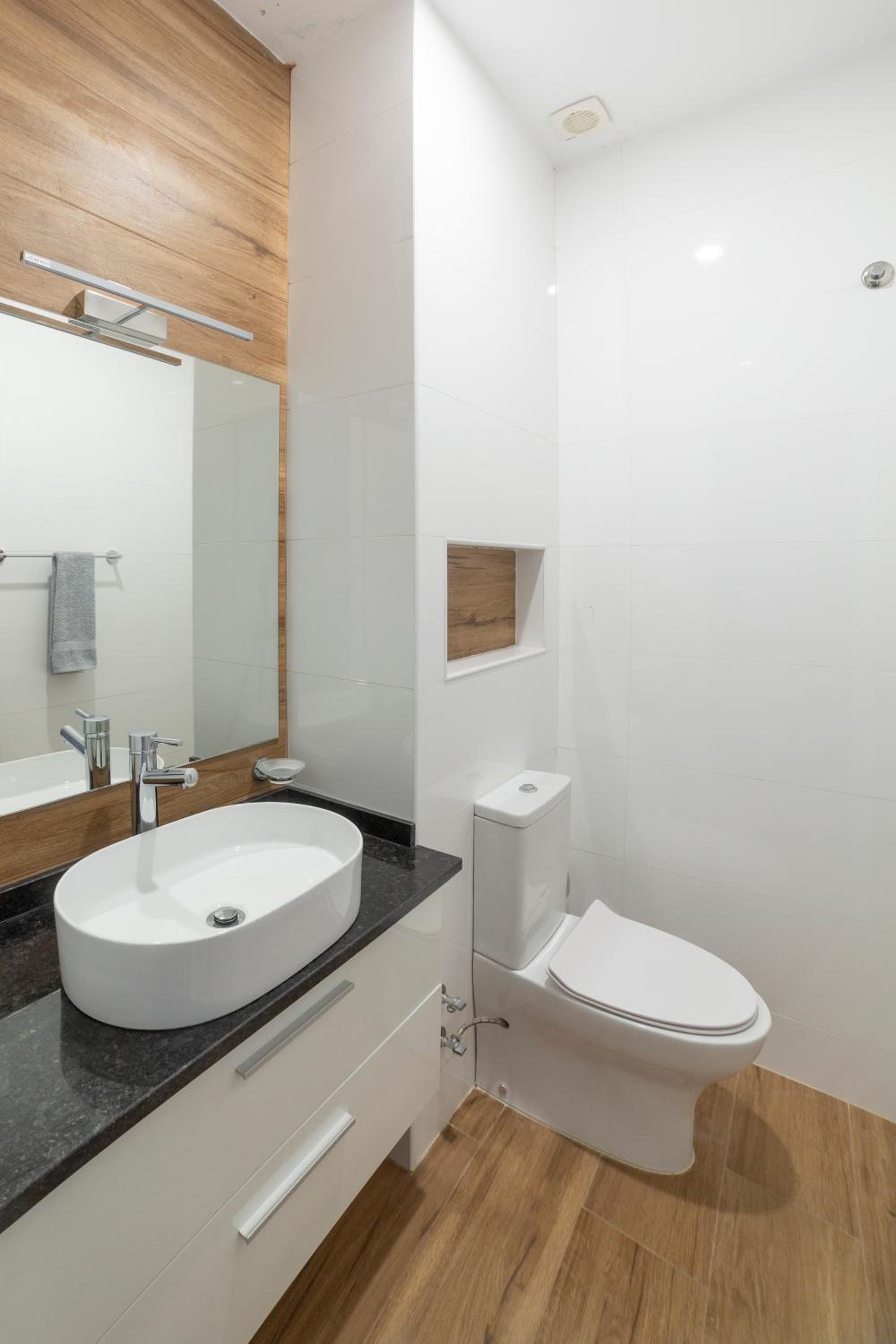 3 bdr aprt, rooftop pool & seaview - LCGR