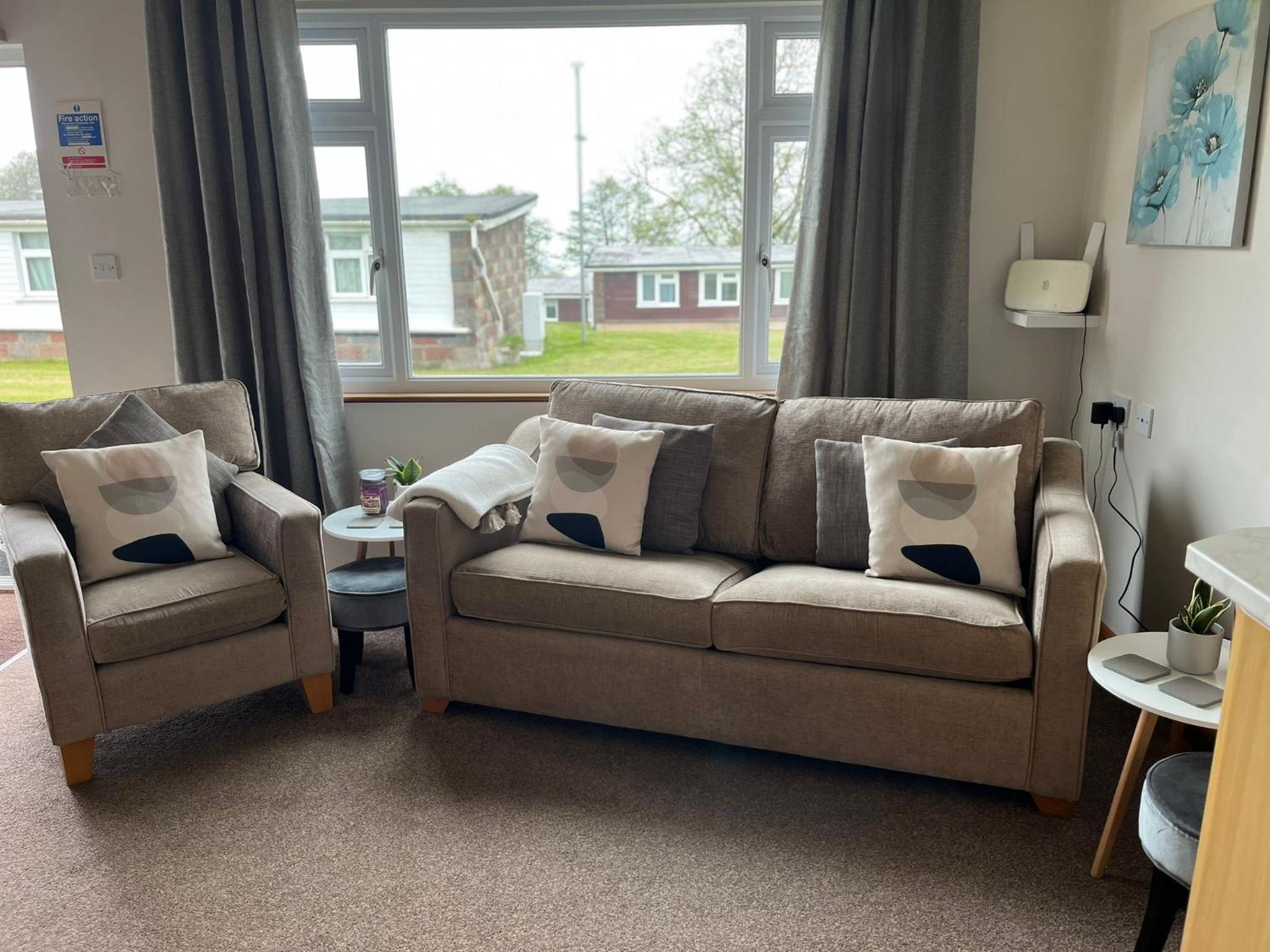 Idyllic Entire Chalet in Bideford Bay holiday Park near Clovelly view 5