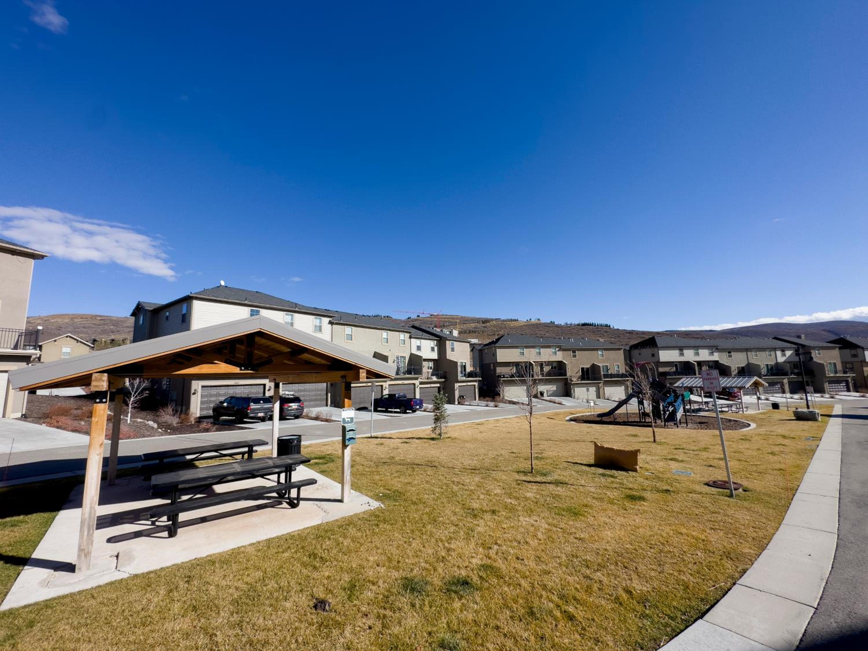 Ski Haven Hideaway near PC