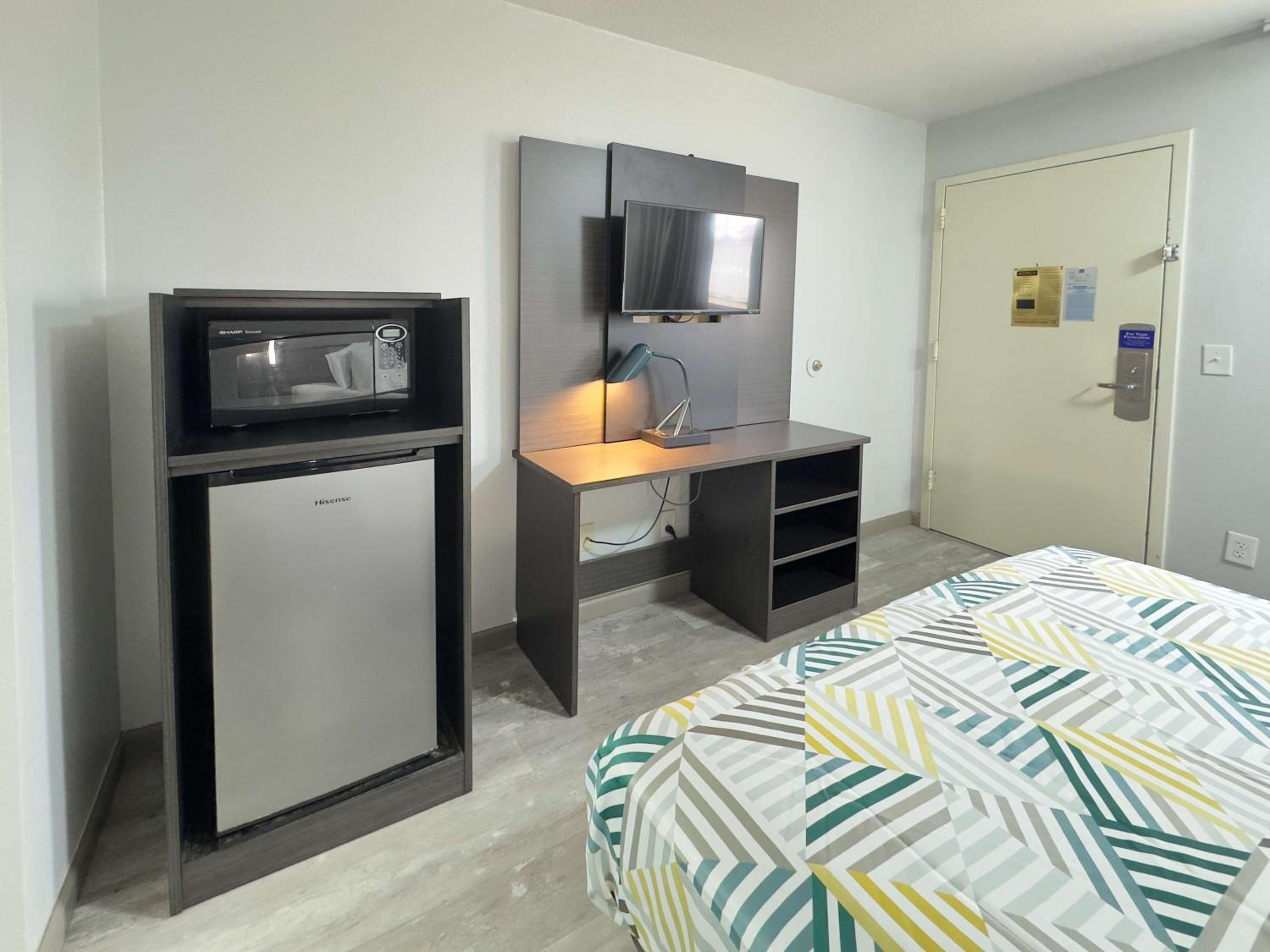 Motel 6-Dyersburg, TN