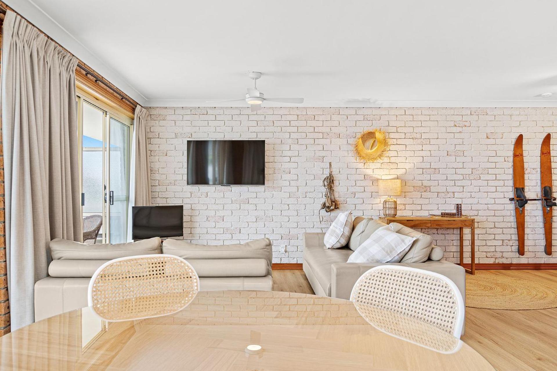 Grand Pacific 1 Unit 1 - Ground Floor view 3