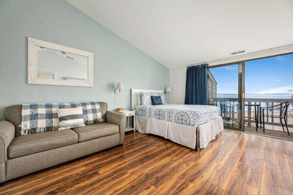 The Shores