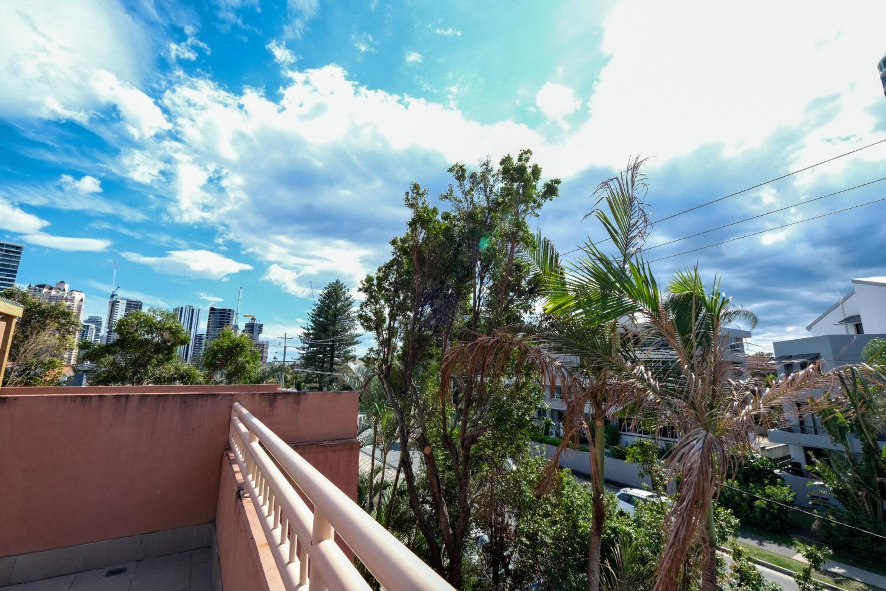 El Dorado Apartments