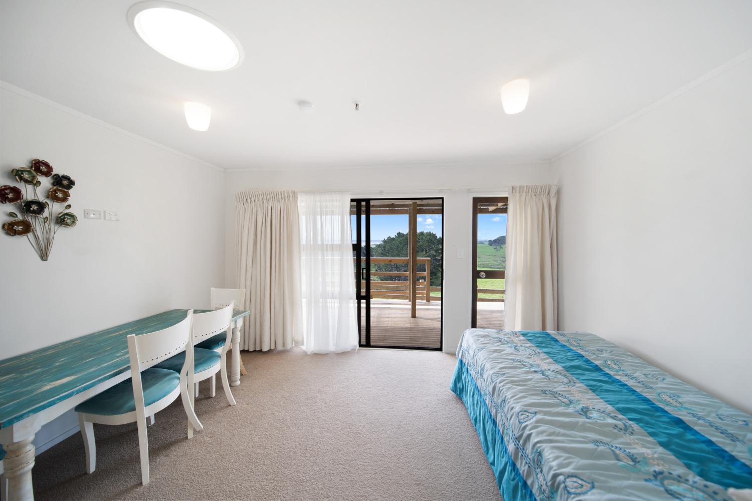 Apartment 3 view 4