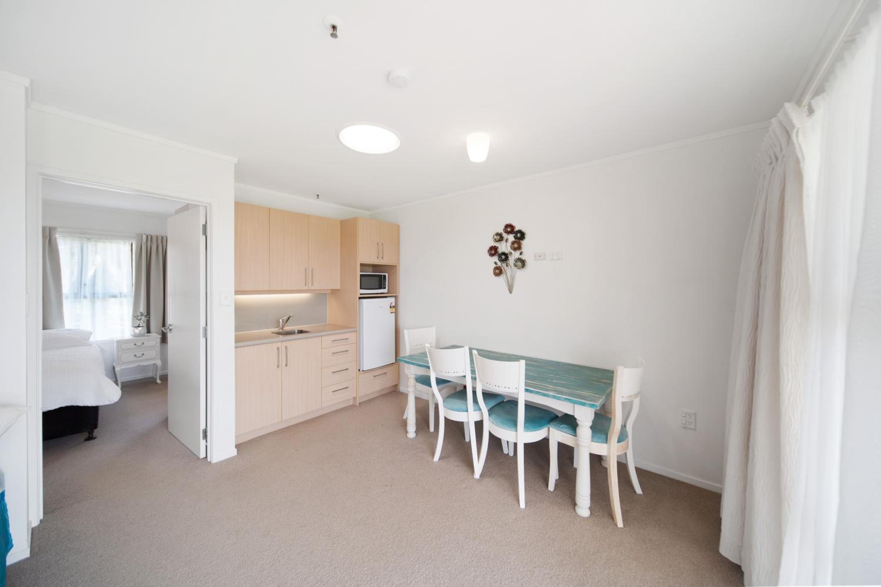 Apartment 3 view 5