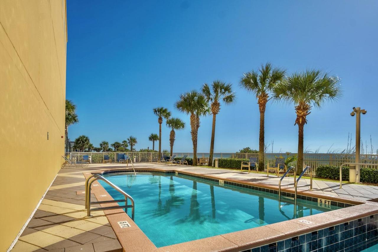Beachfront Stunning view 100 ft long swimming pool view 2