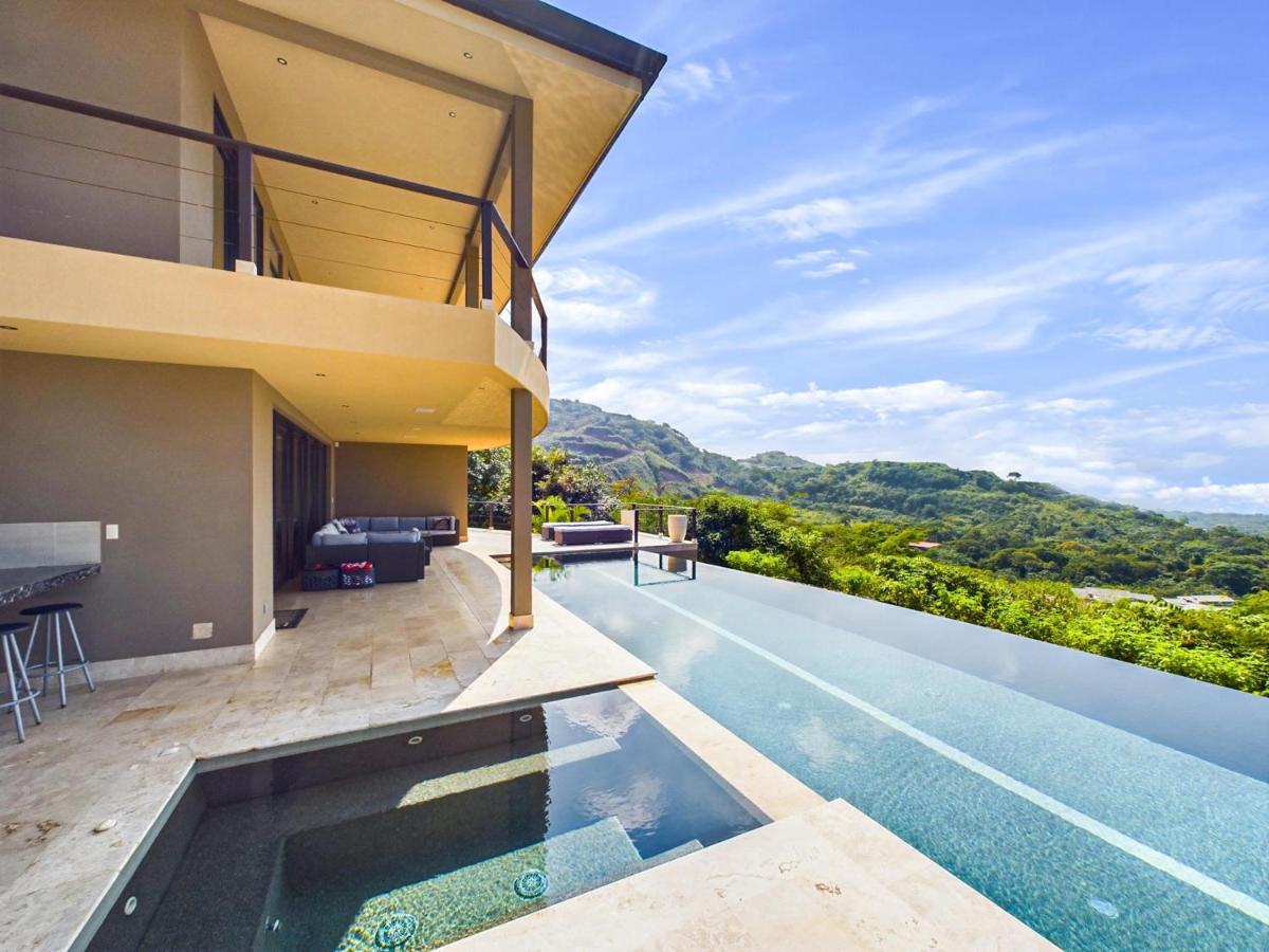 Dos Rios 70- 6 BR home on 1-2 acre