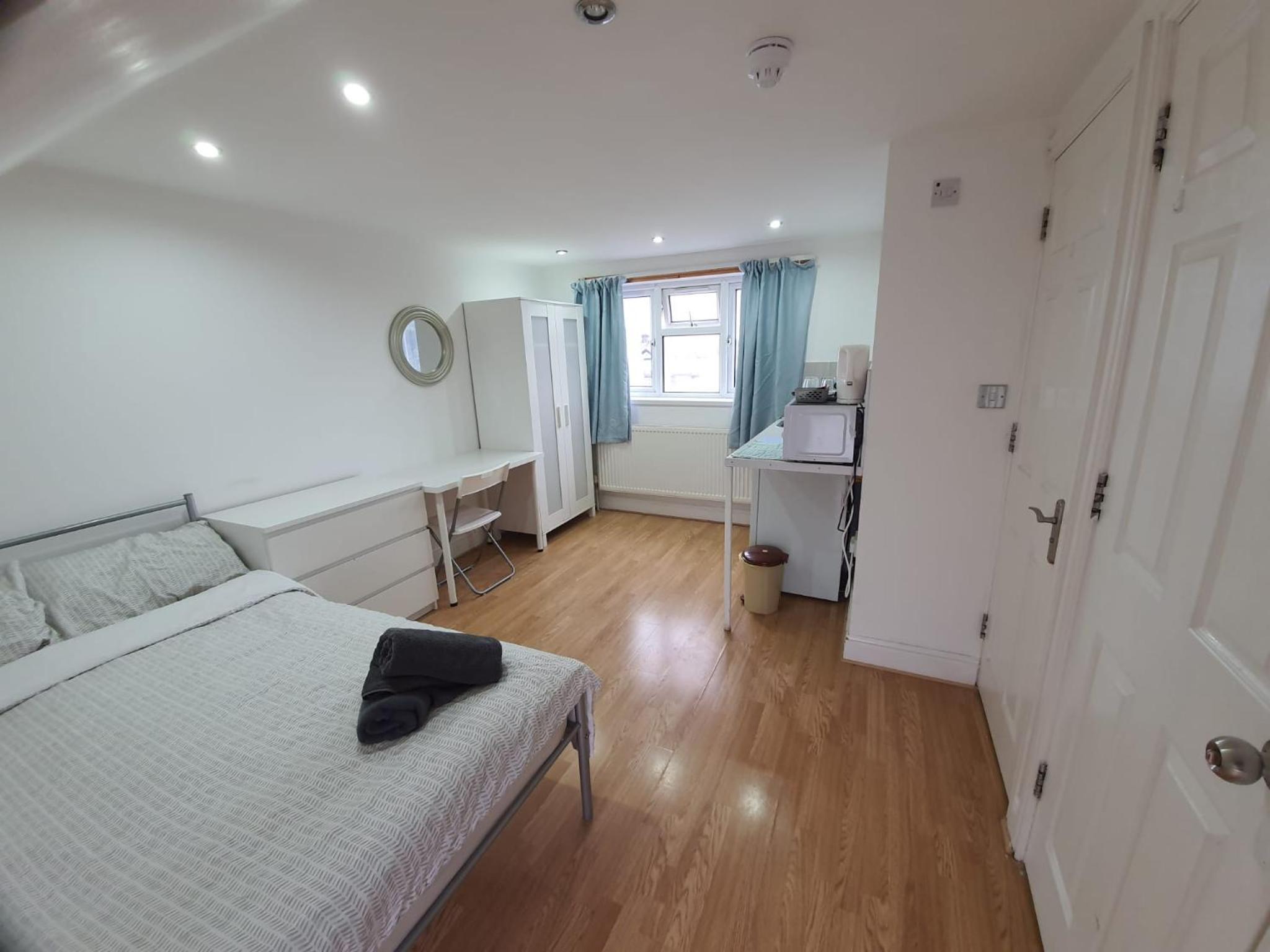 Eastwood Rooms