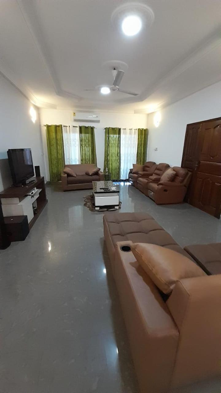 Anc mall area east legon guest house