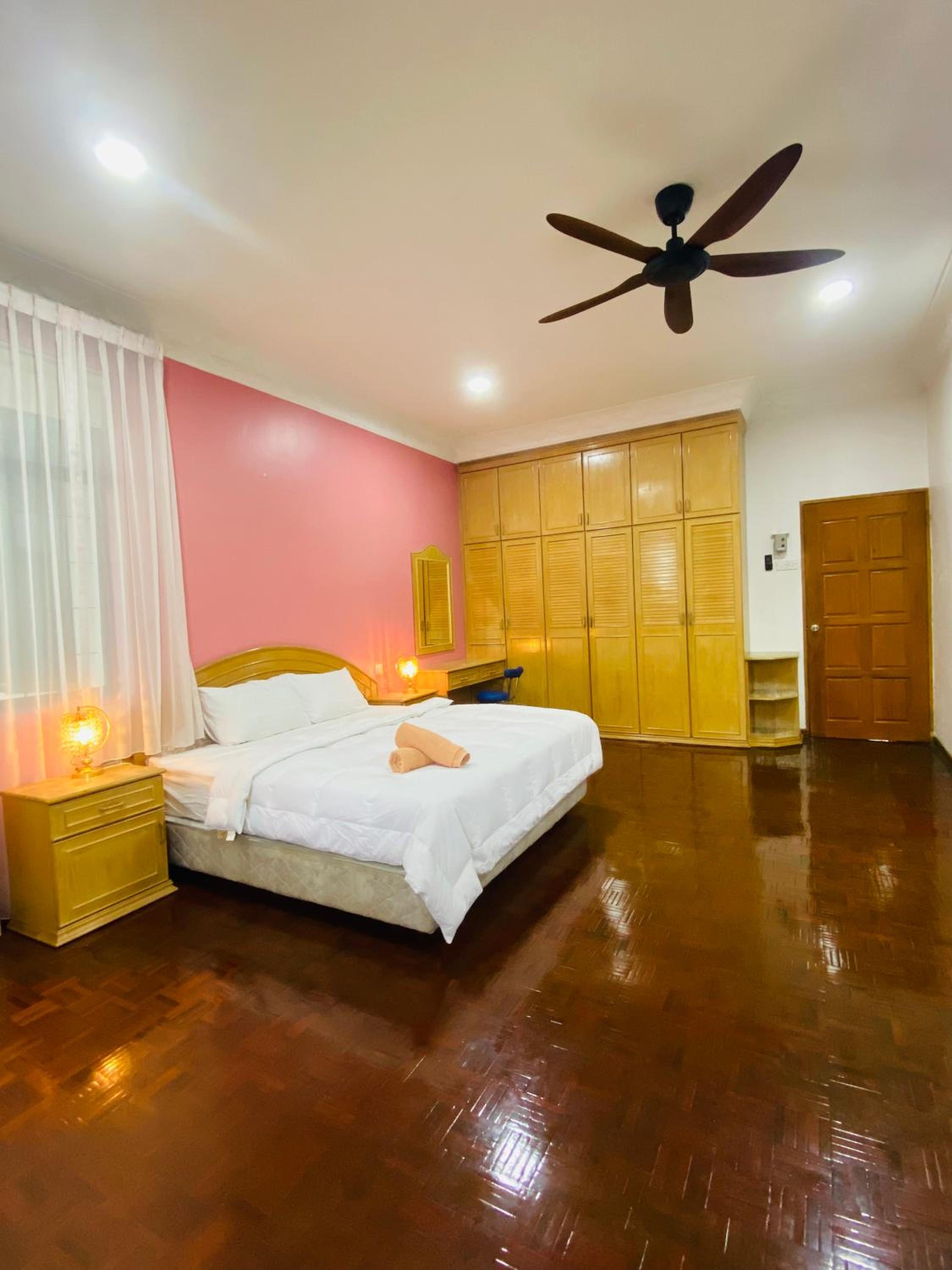 Ipoh Center Elegant Bungalow Near to Sunway view 2