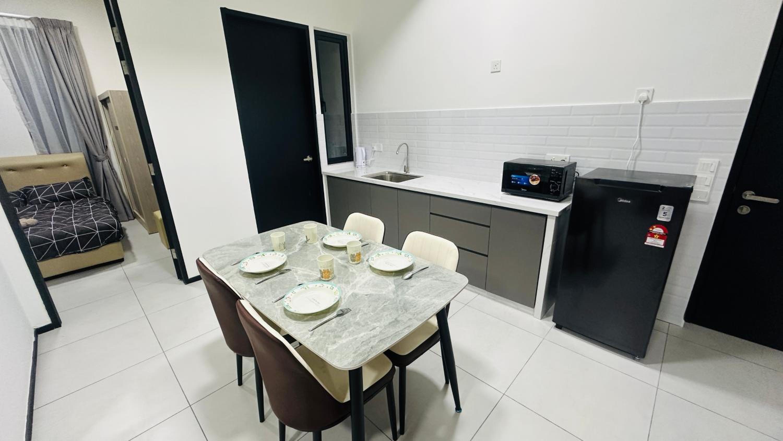 Seaview Urban Suites Georgetown 3 Rooms