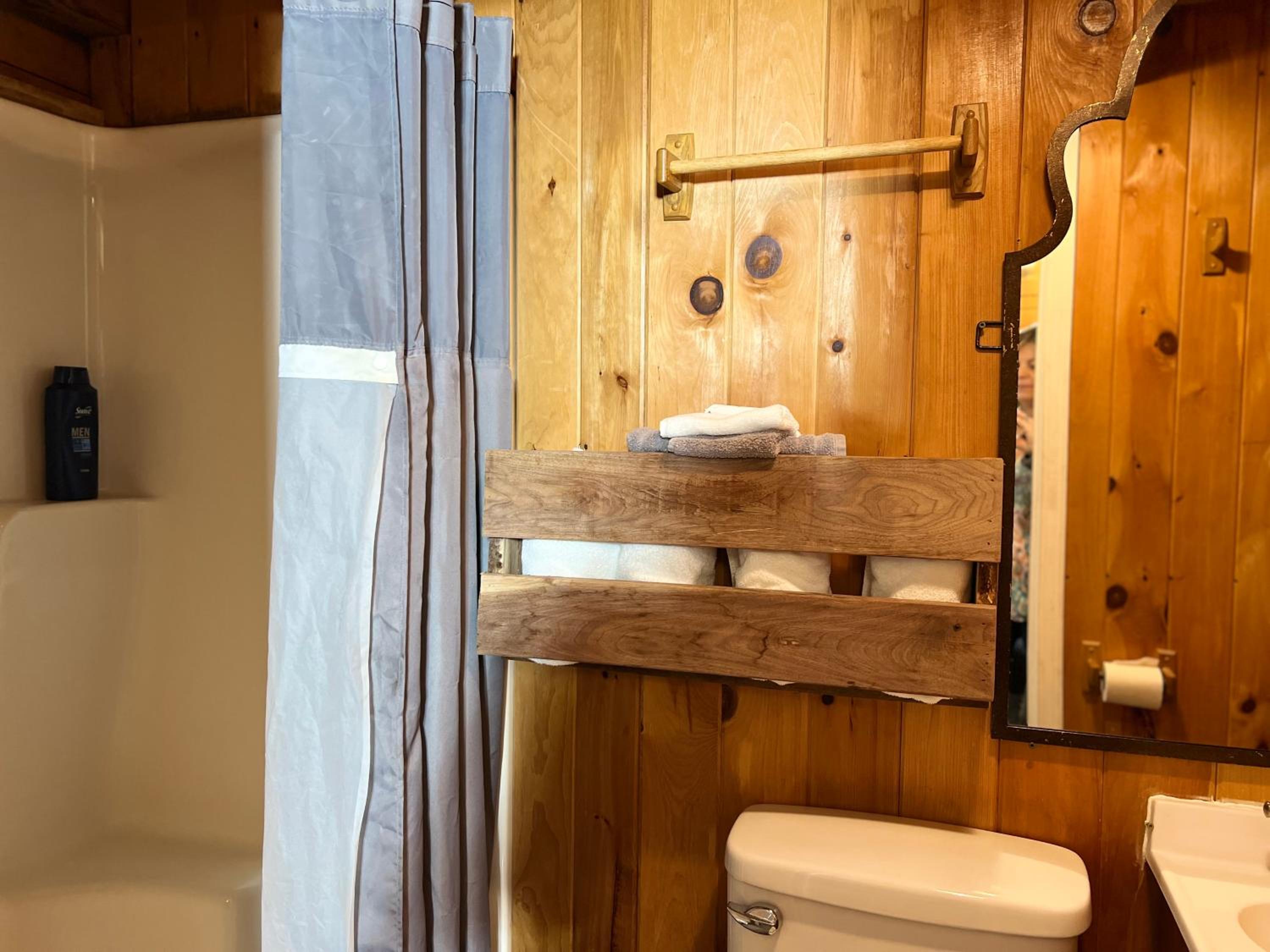 Kozy Haven Log Cabin Rentals