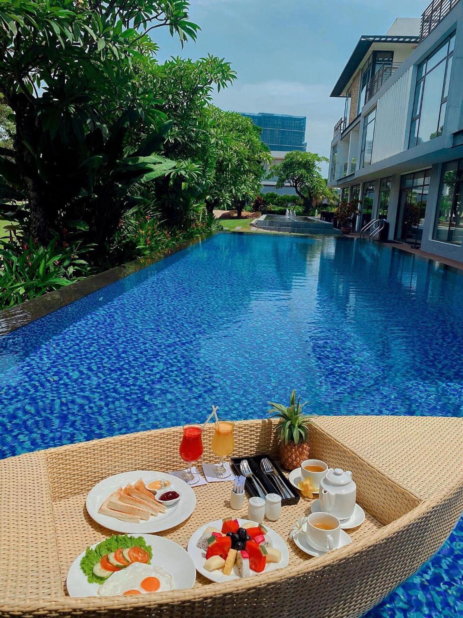 Montgomerie Links Hotel & Villas