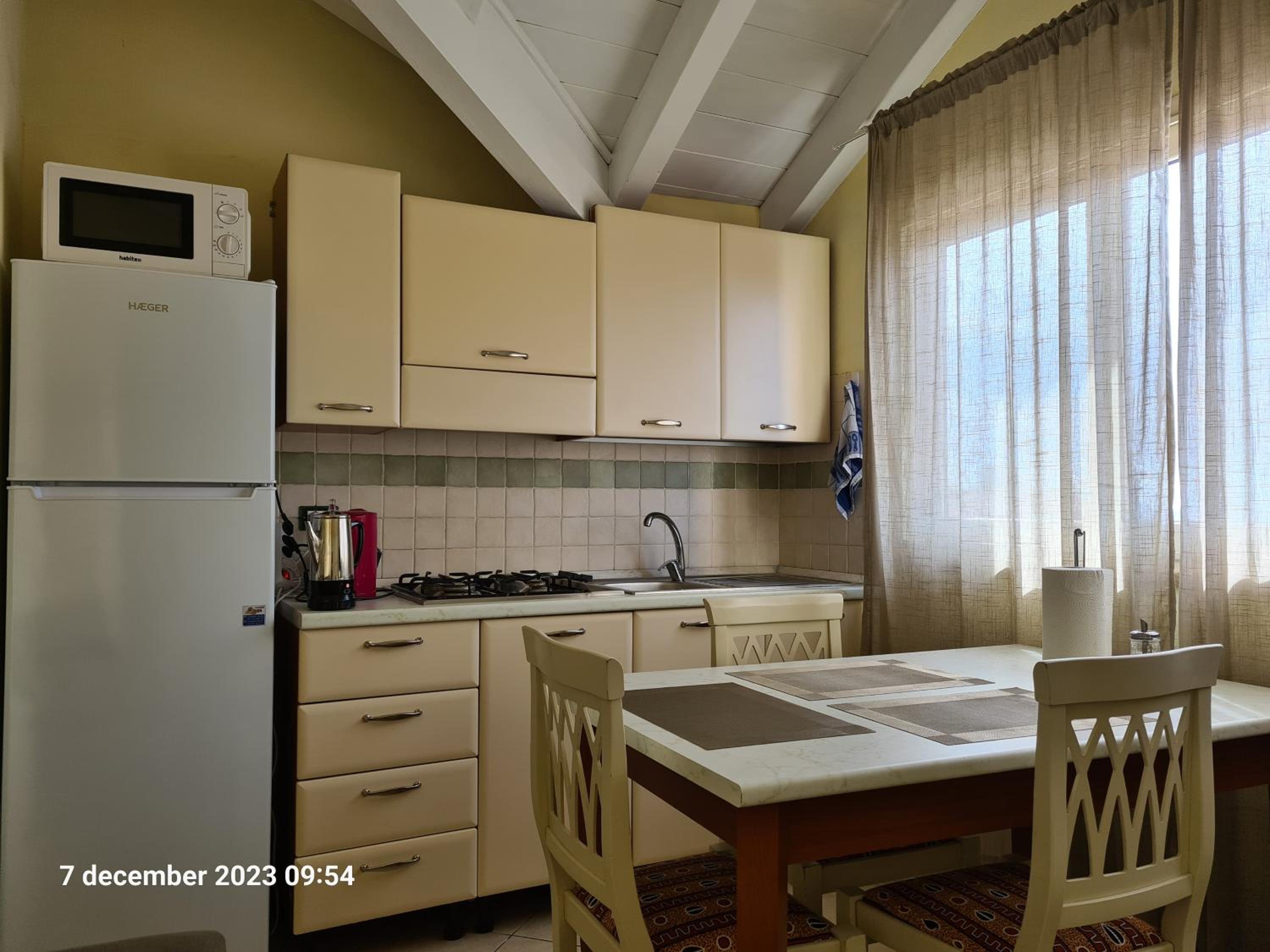 Plaza Top floor apartment