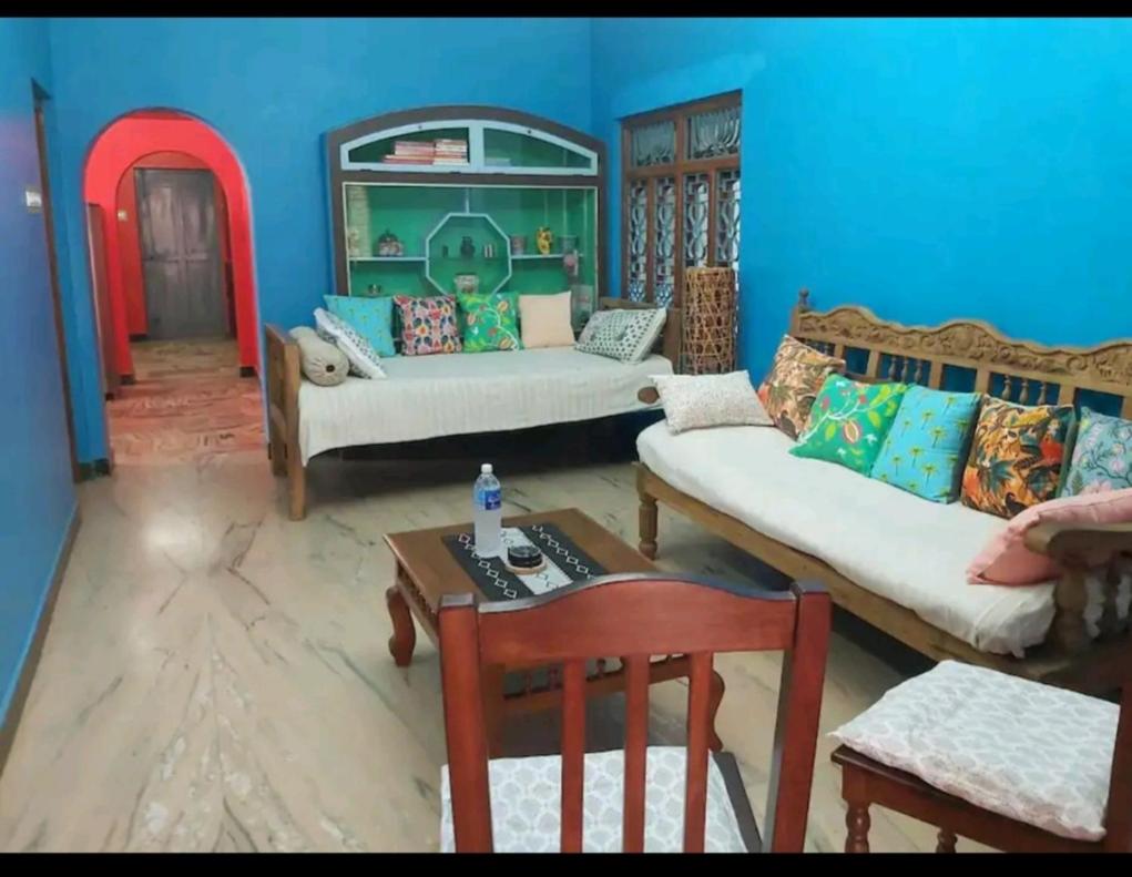 Villa Aditya- Only 2kms from White Town & Beach view 4