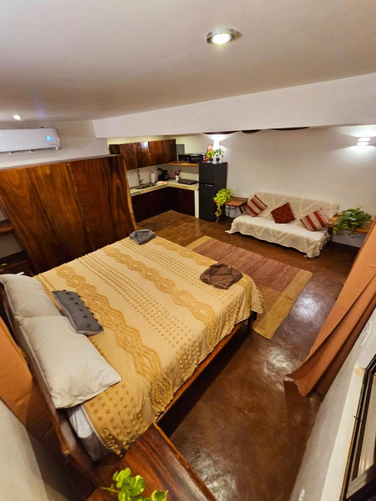 Balu Retreat Center