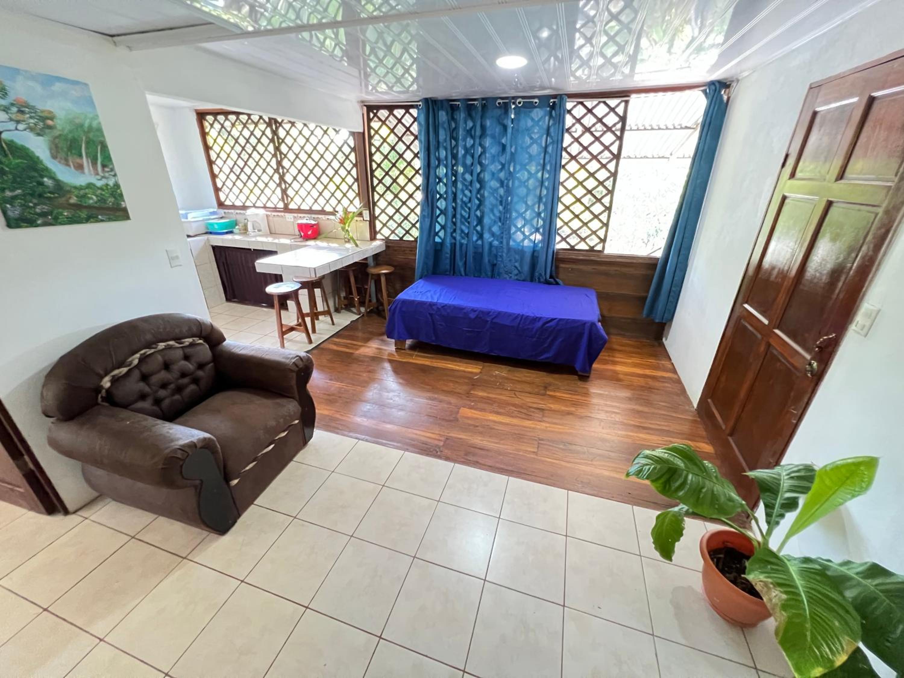 Casa Tili TicoExperience on IslaDamas