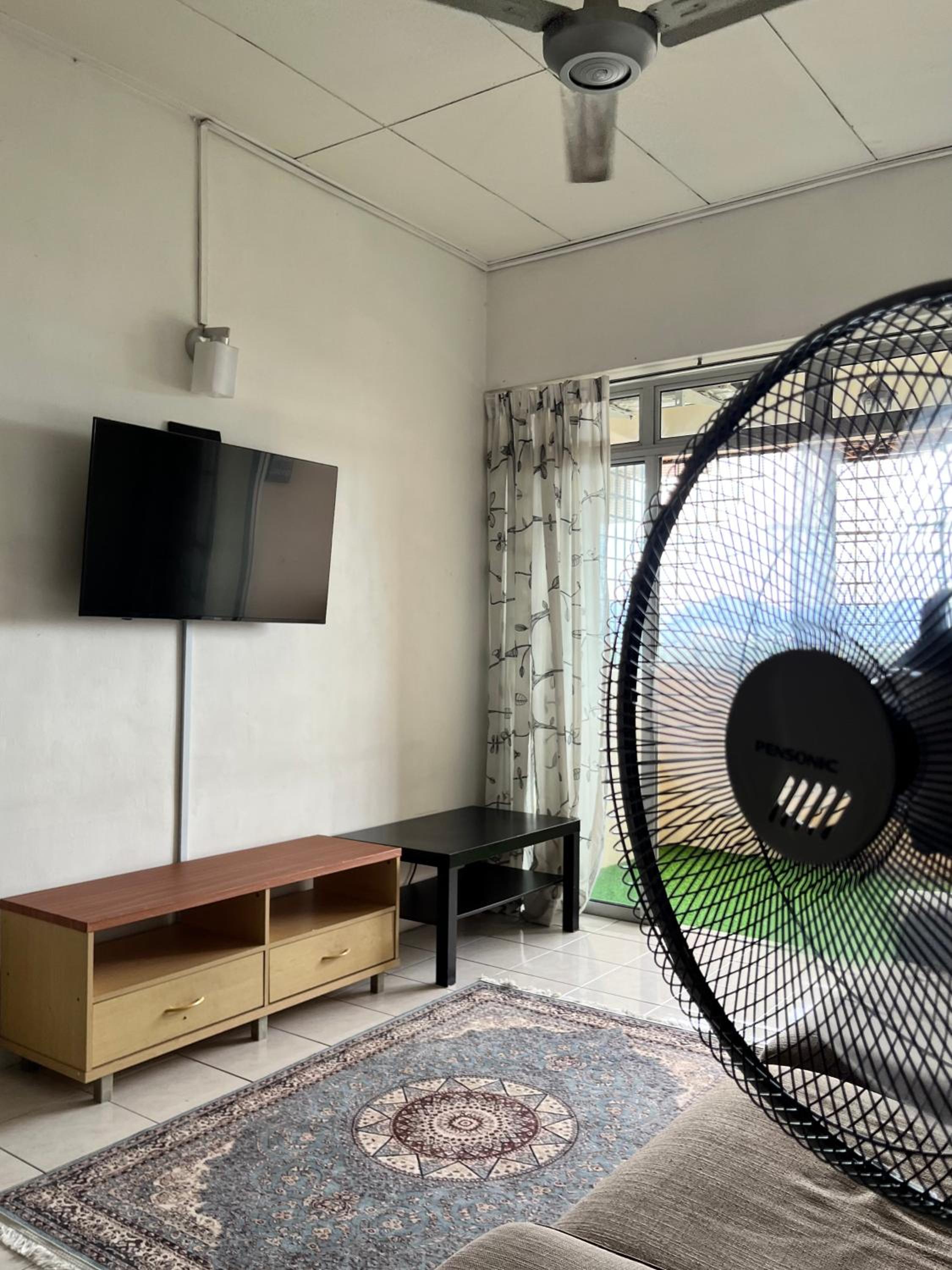 Homestay Vista3A at Vista Seri Putra photo 4