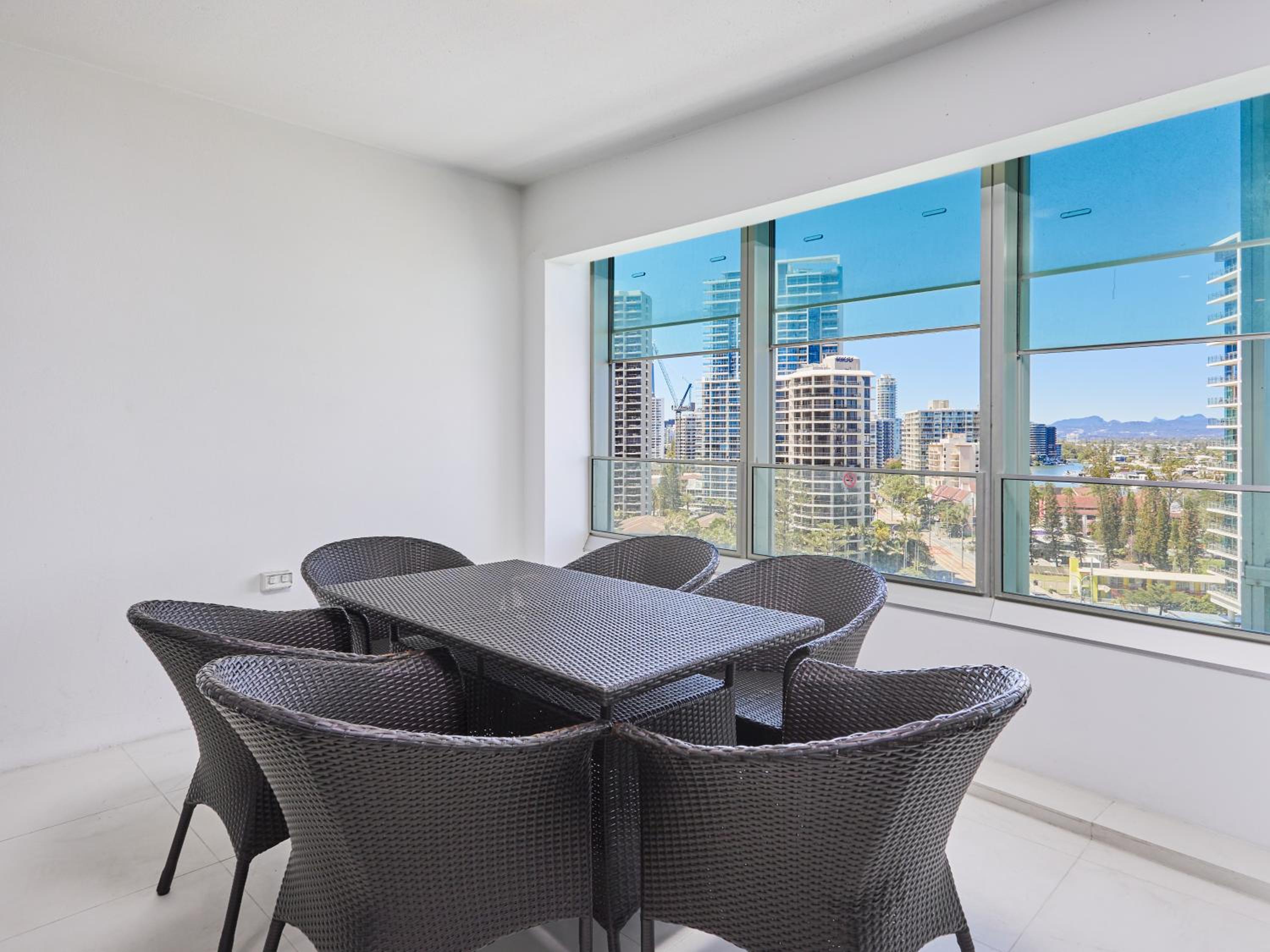 Serain Residences on 9 Hamilton Avenue