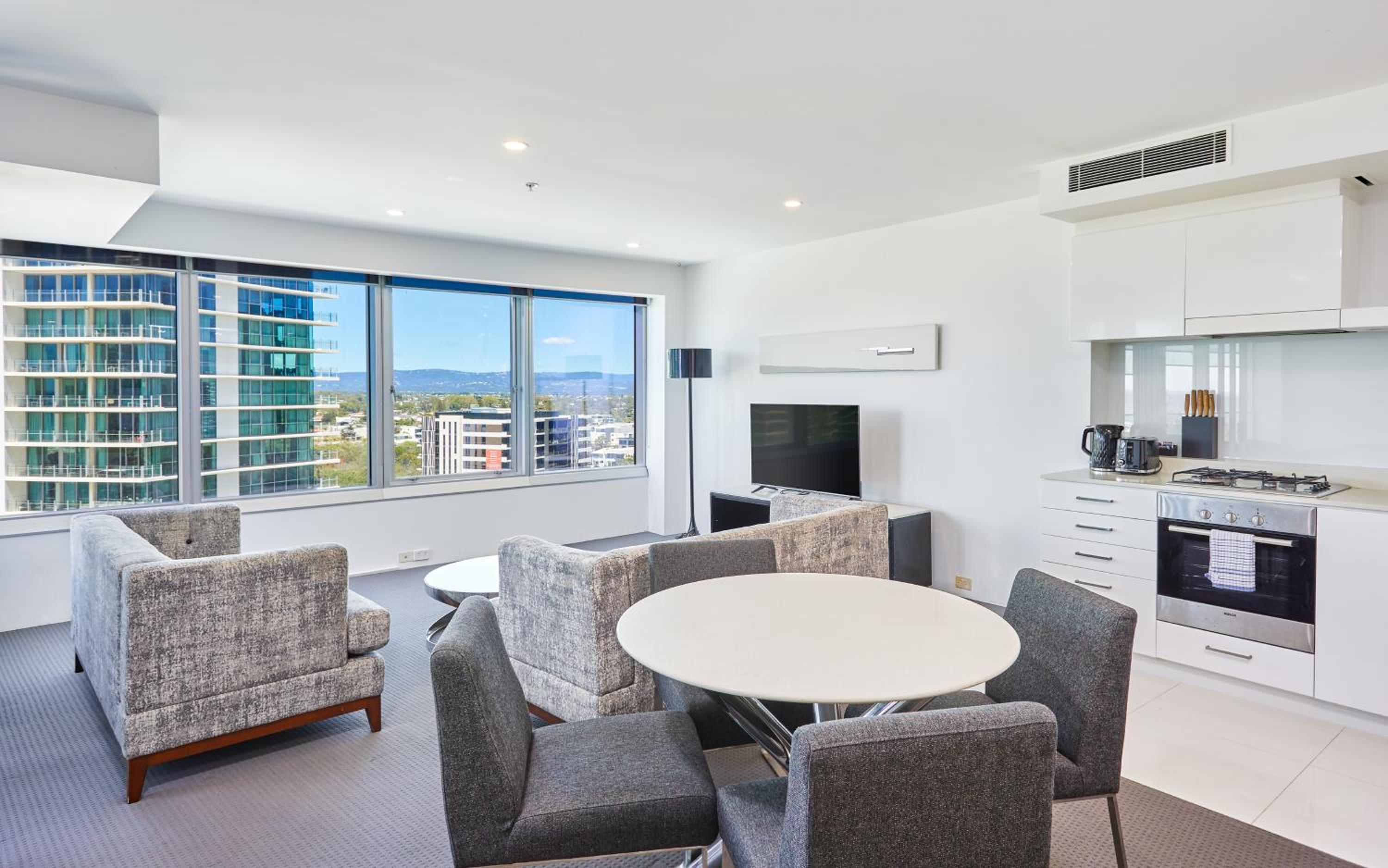 Serain Residences on 9 Hamilton Avenue