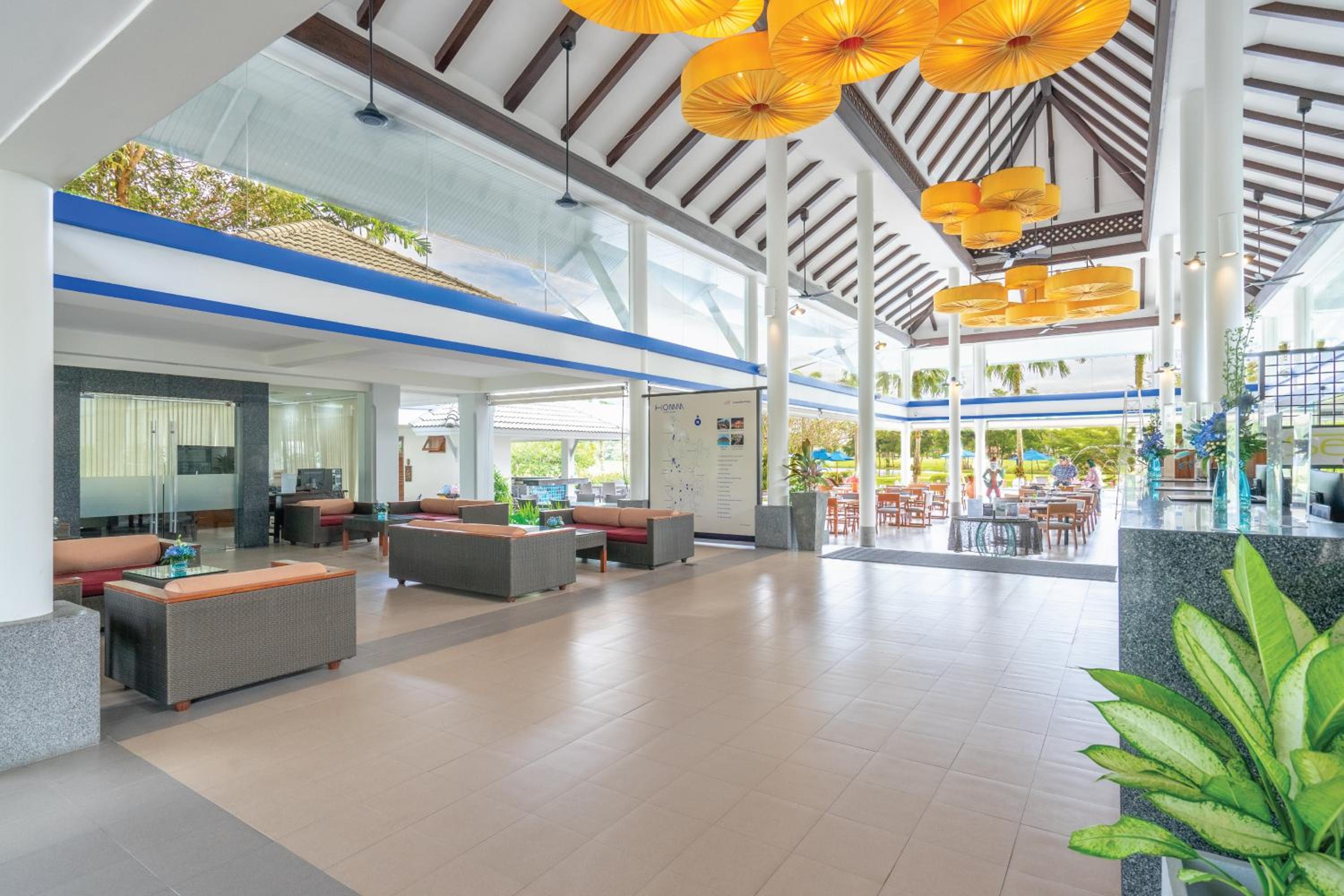 Homm Suites Laguna, part of Banyan Group view 2