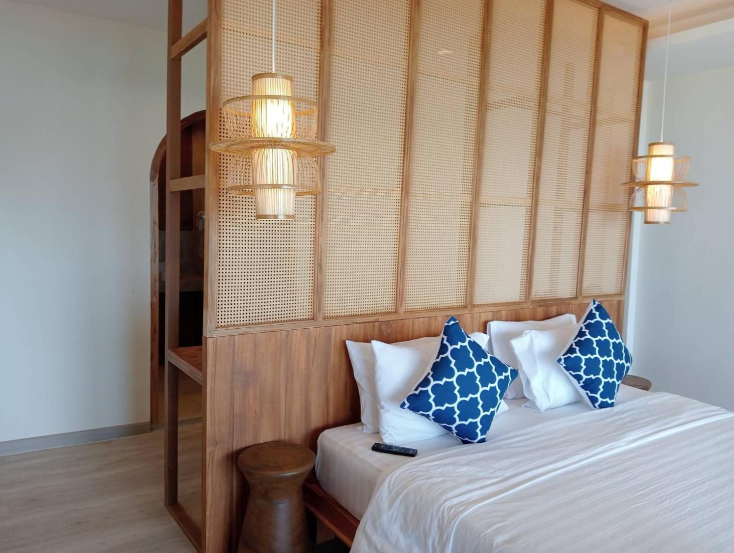 Siam Beach Resort
