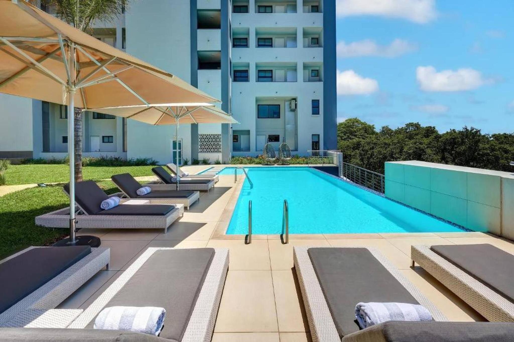 Luxuryself Catering 1 Bed Apart