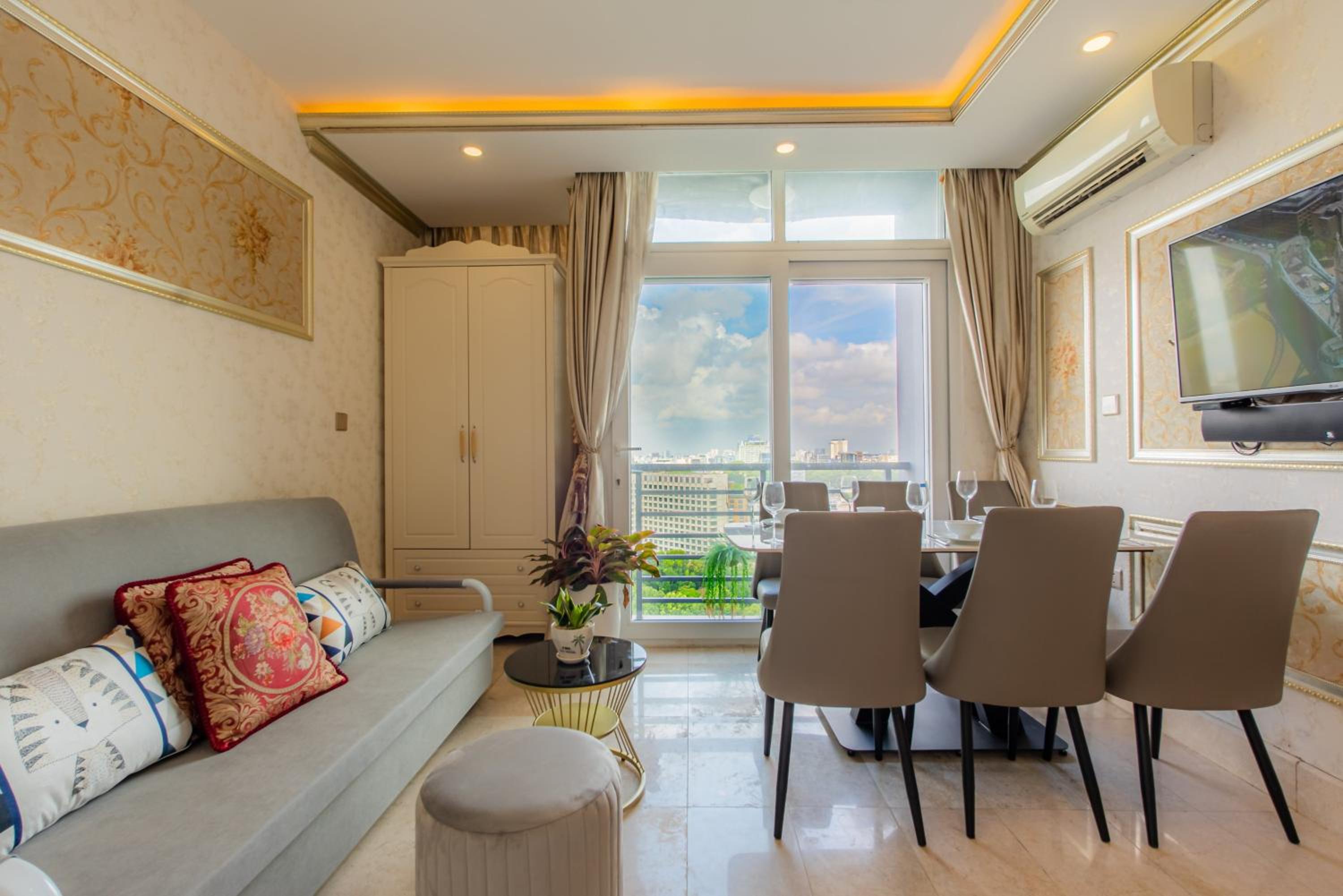 Ben Thanh - Luxury Serviced Apartments