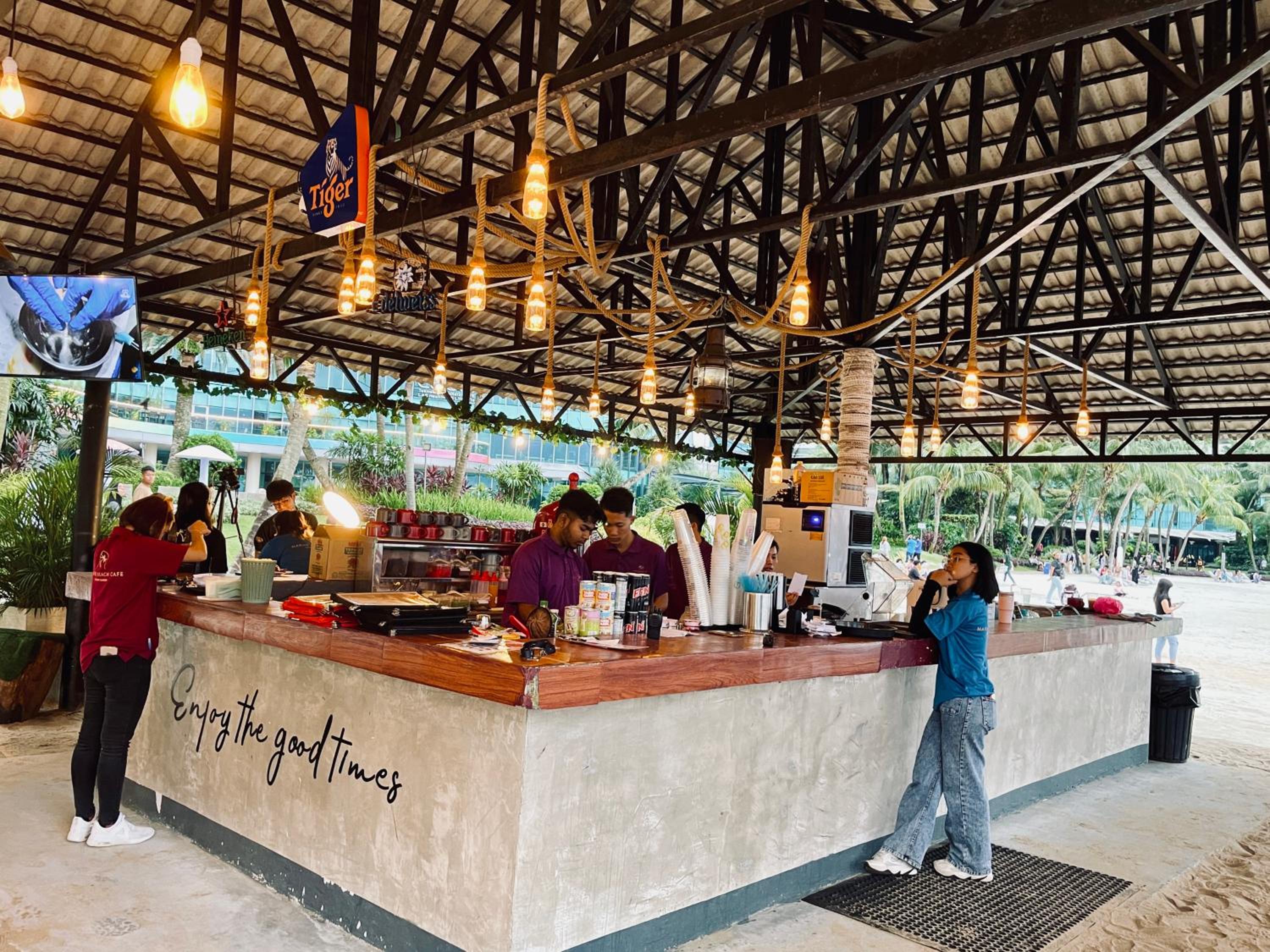 Danga Bay - 2BR Timber Lounge - Dryer