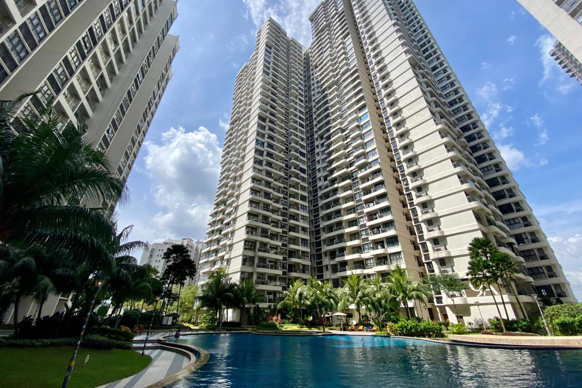 Danga Bay - 2BR Timber Lounge - Dryer
