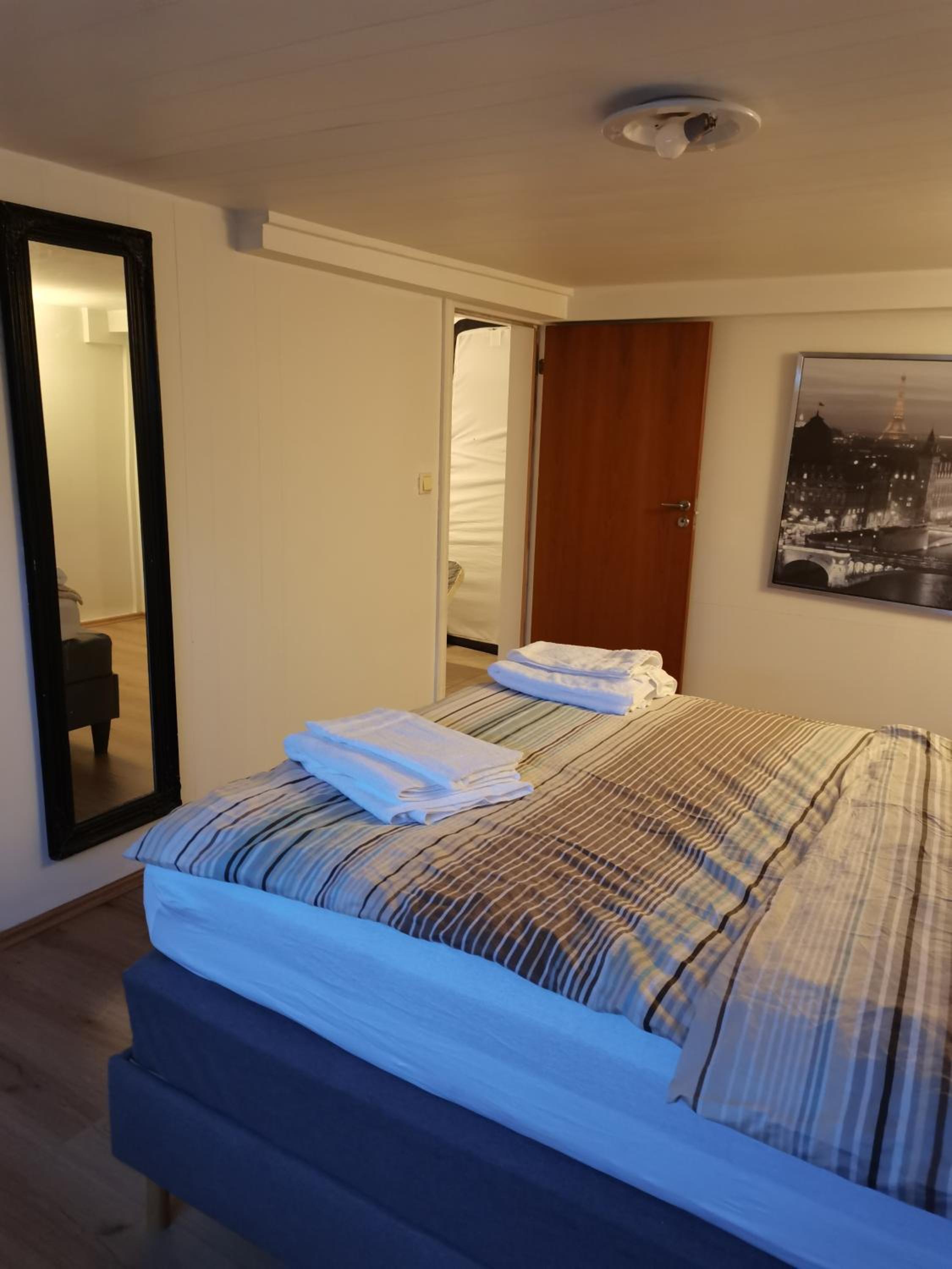 Keflavik Cozy Apartment view 4