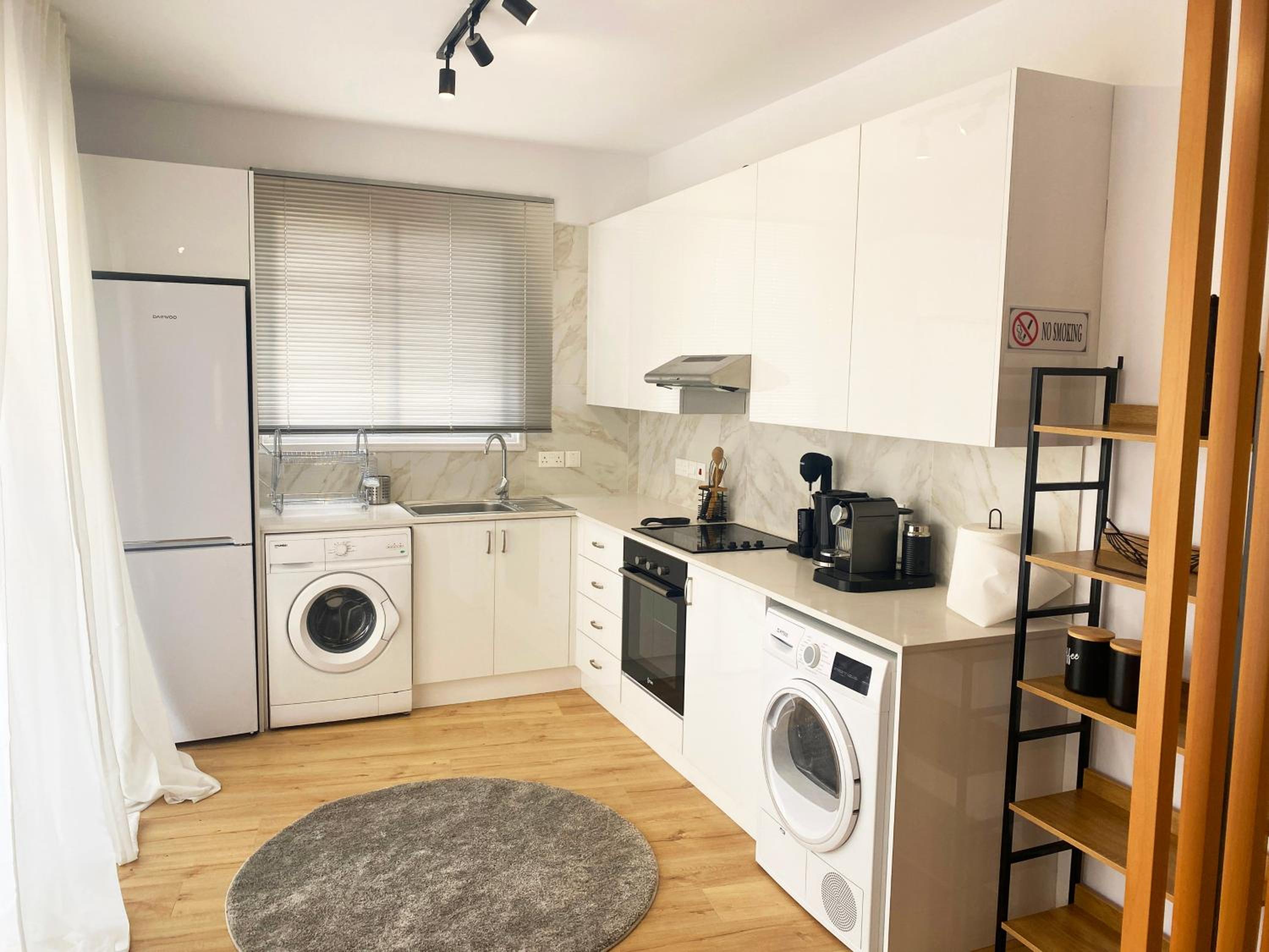 Luxury City Retreat- 2-Bedroom, 2-Bath Apartment