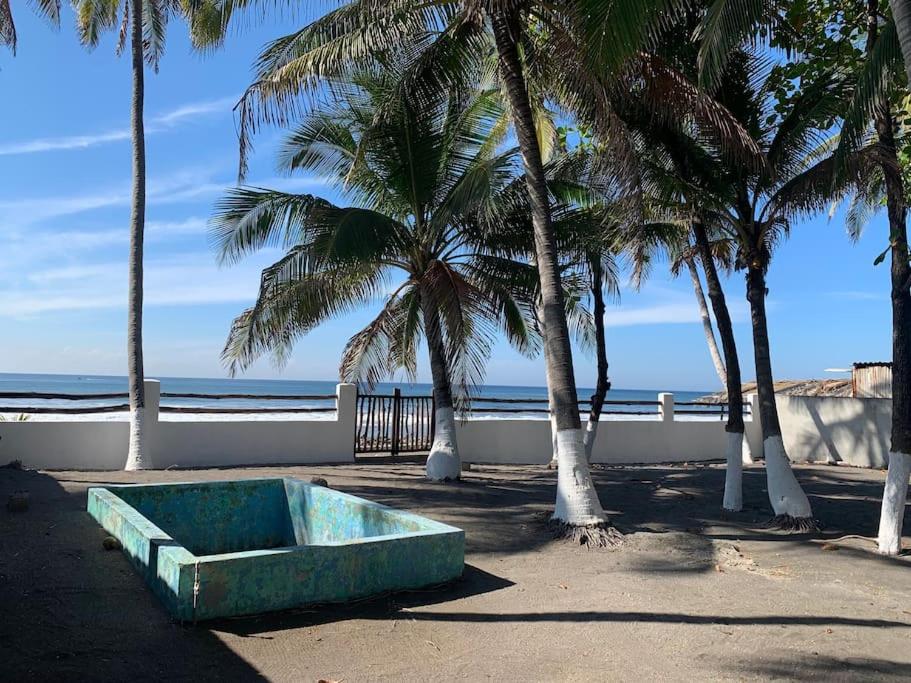 Casa GaNiMo - propiedad privada, frente al mar
