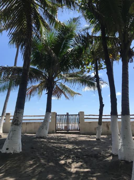Casa GaNiMo - propiedad privada, frente al mar
