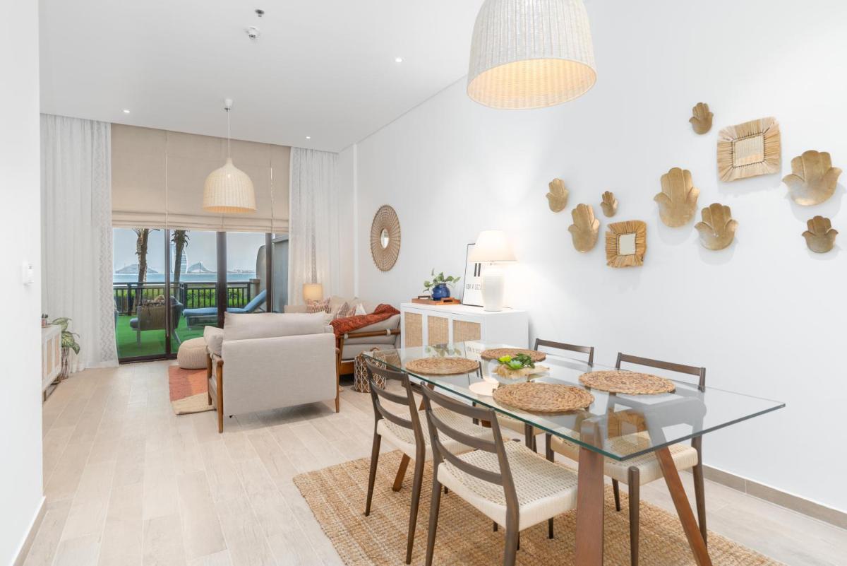 Luxe Getaways Royal Amwaj Palm Jumeirah Resort Apartment Holiday Home