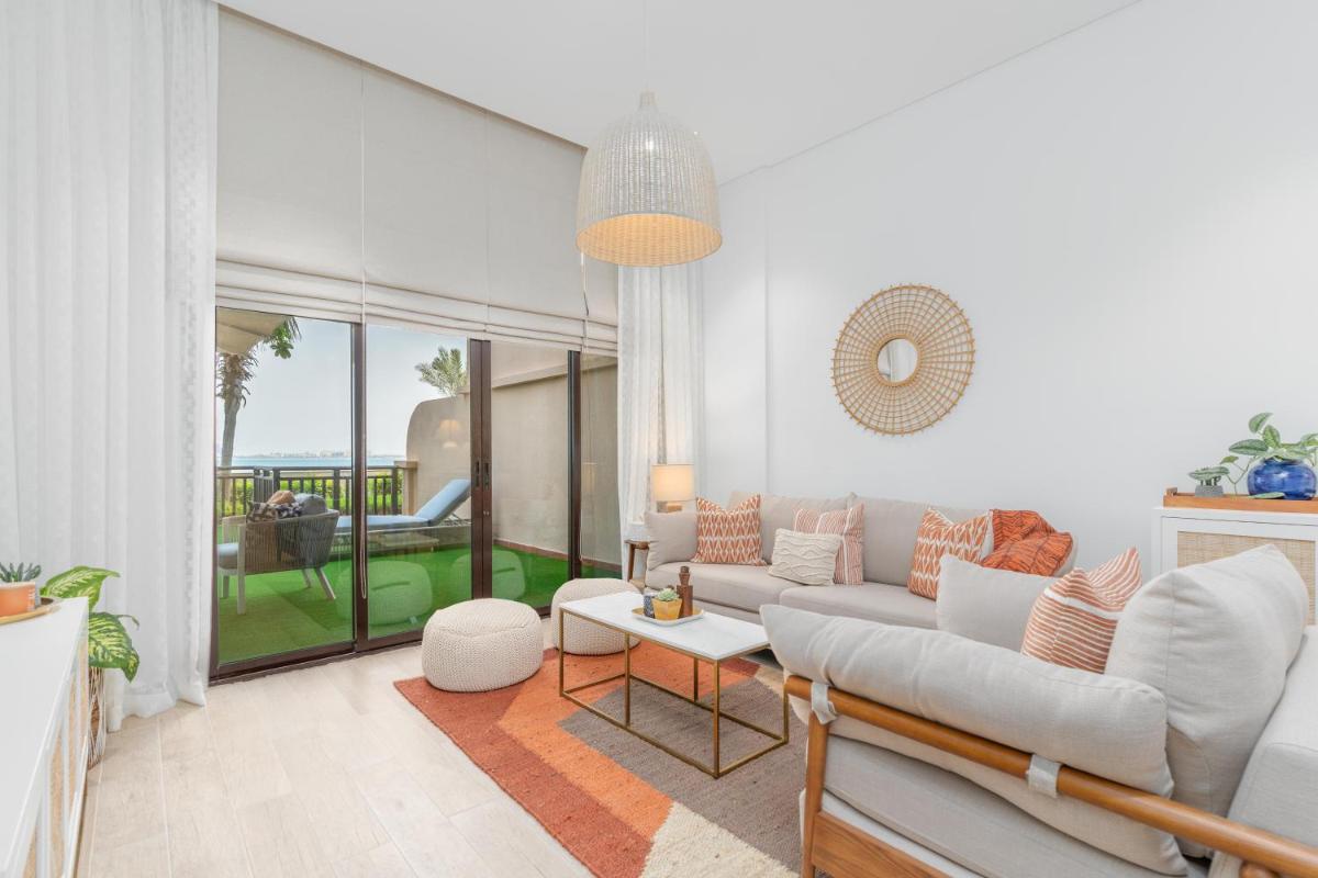 Luxe Getaways Royal Amwaj Palm Jumeirah Resort Apartment Holiday Home
