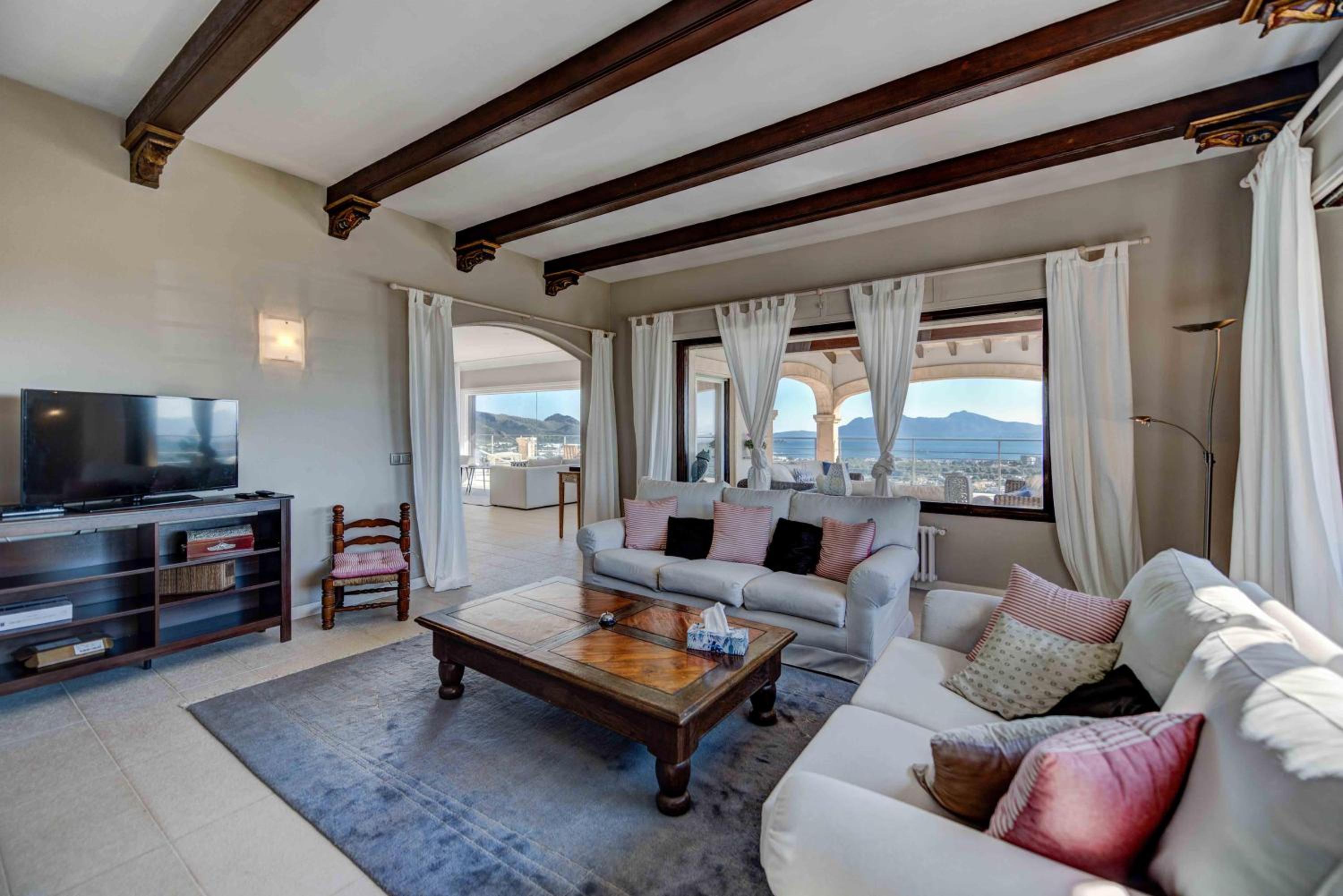 Exclusiva villa en Pollensa con vistas al mar