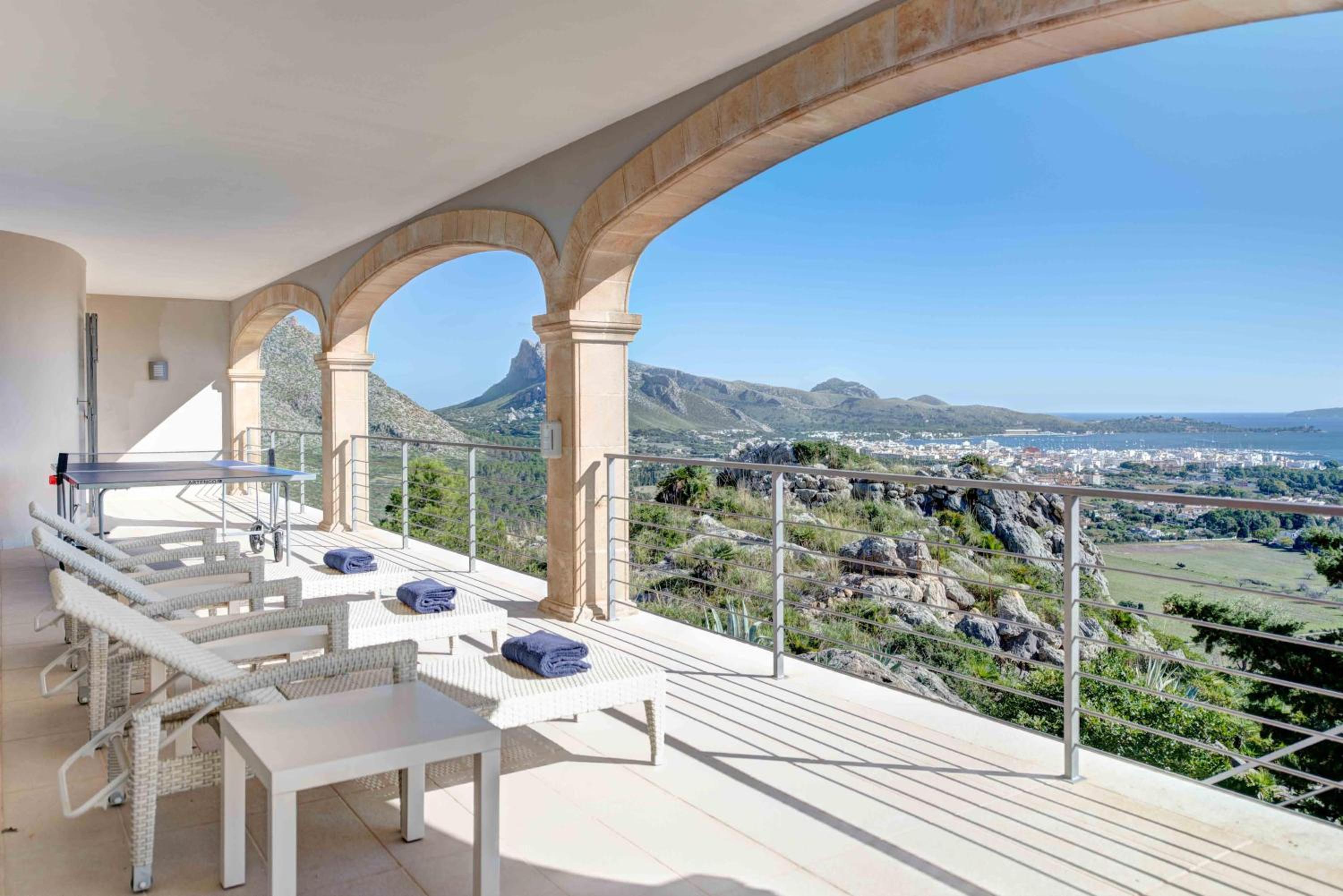 Exclusiva villa en Pollensa con vistas al mar