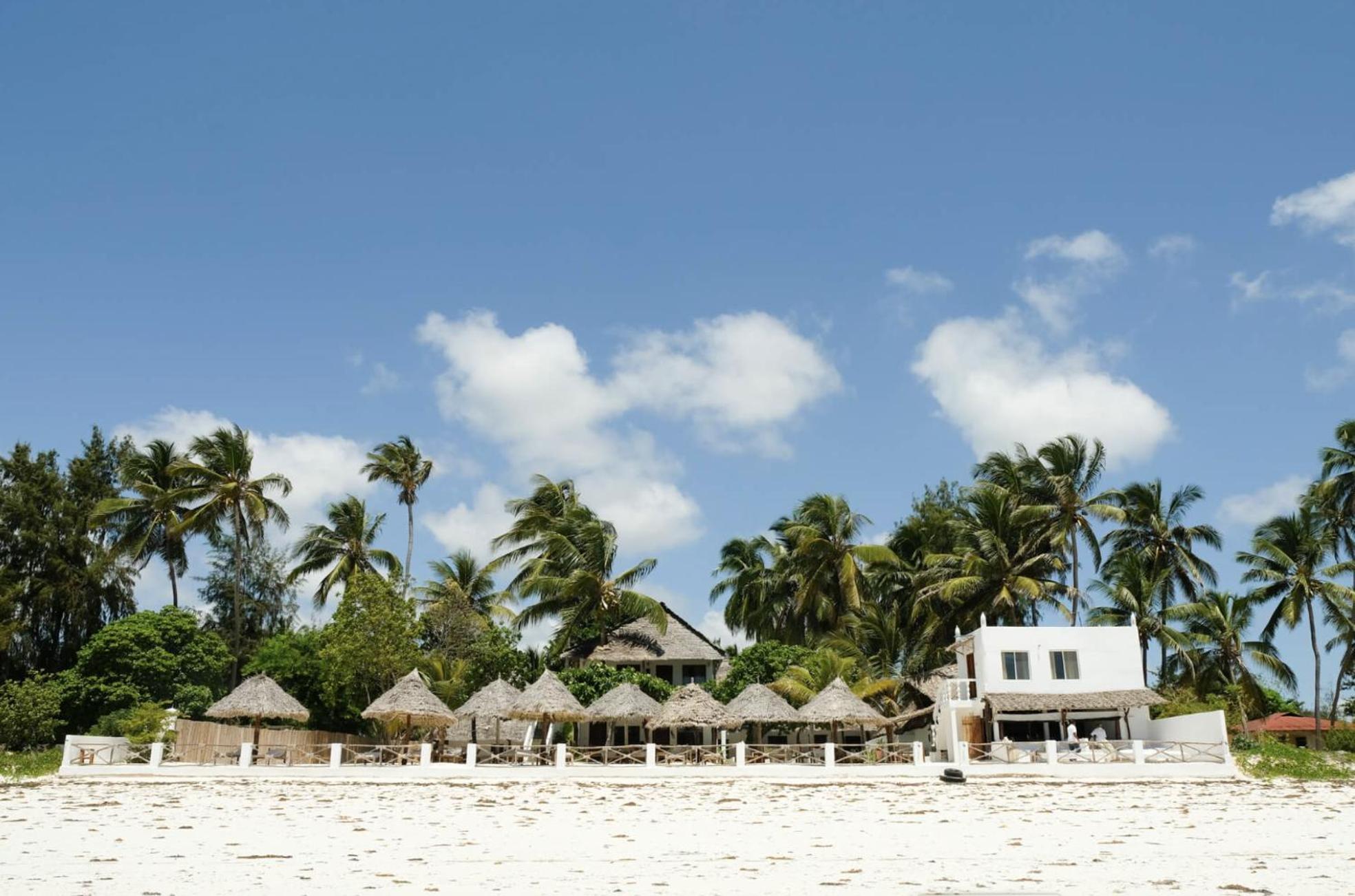 Makuti Beach Bungalows