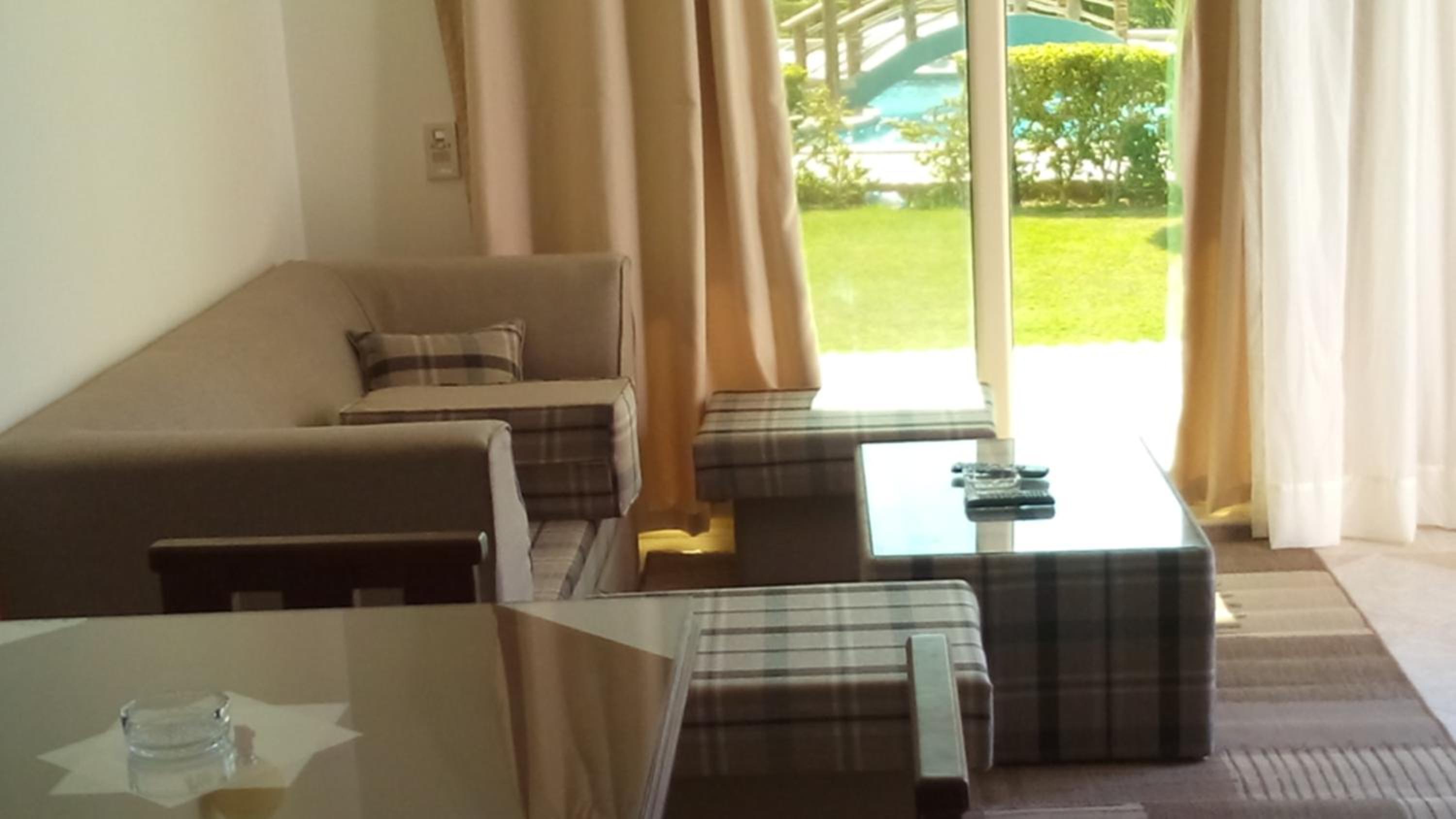 Sharks Bay Oasis Hotel