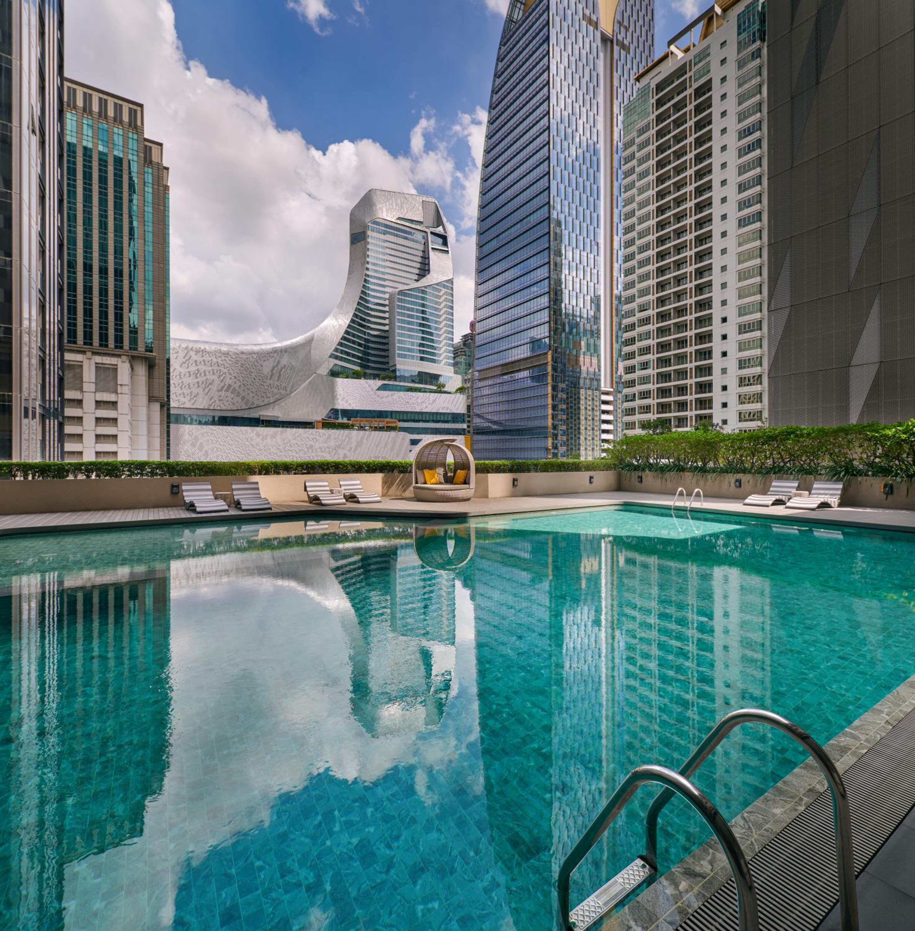 Bliston Suwan Park View 3