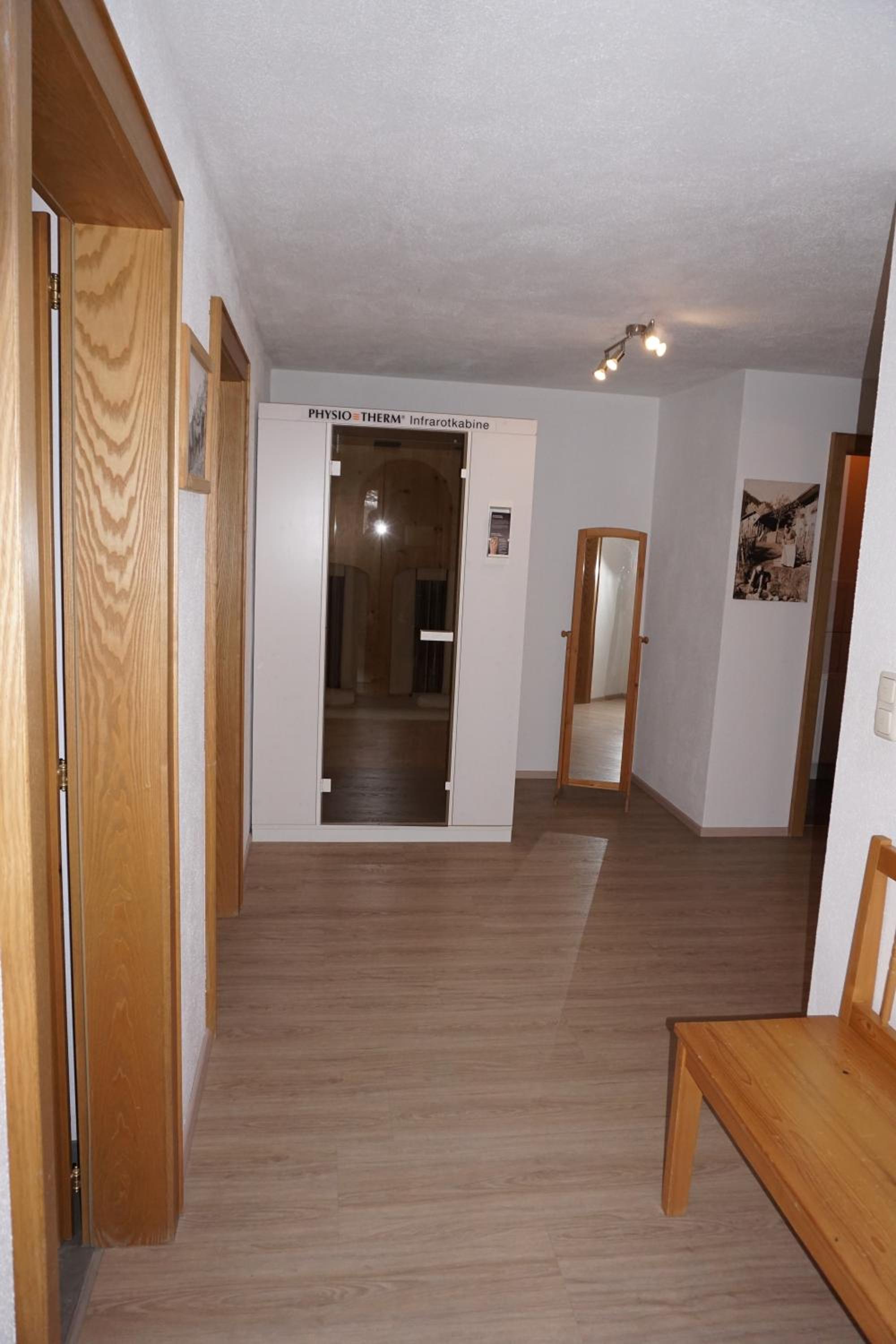 Photo 44