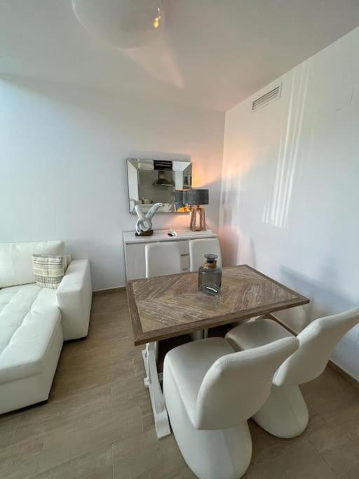 Carabassi beach house