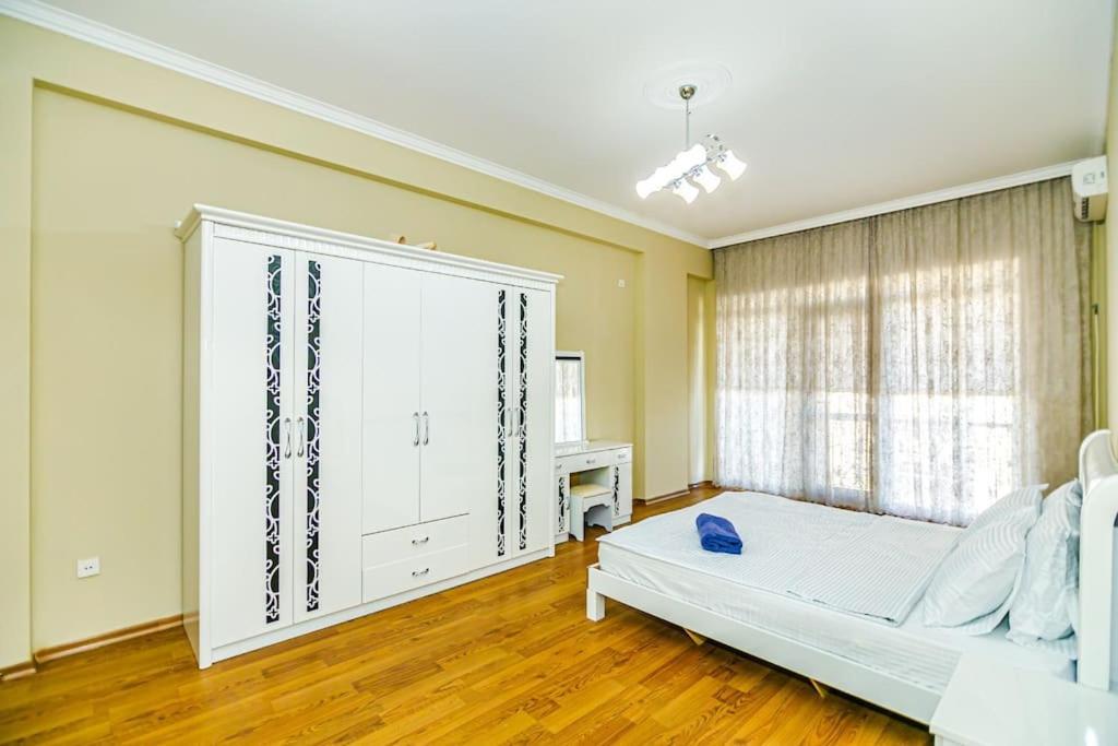 Baku Apartment K50
