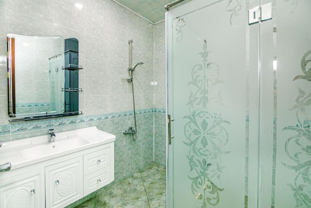 Baku Apartment K50