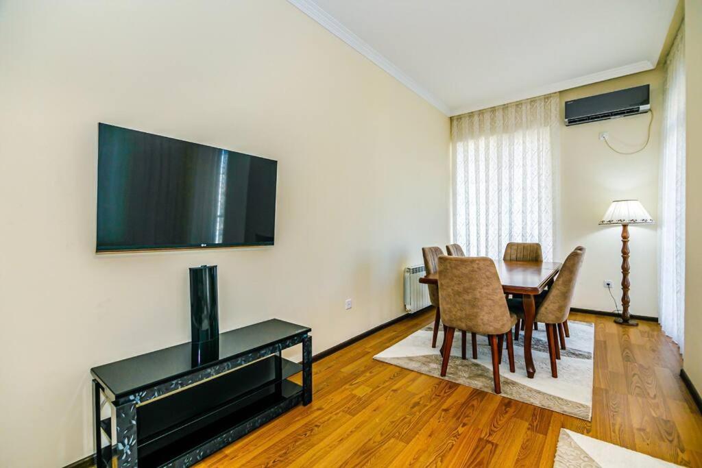 Baku Apartment K50