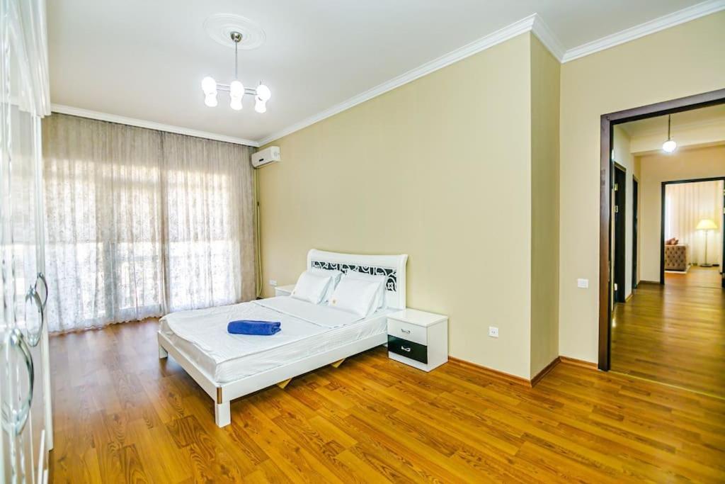 Baku Apartment K50