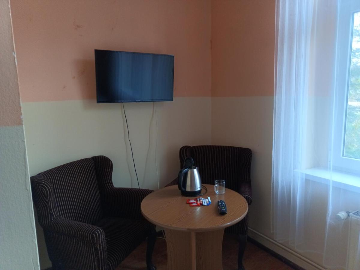Photo 48