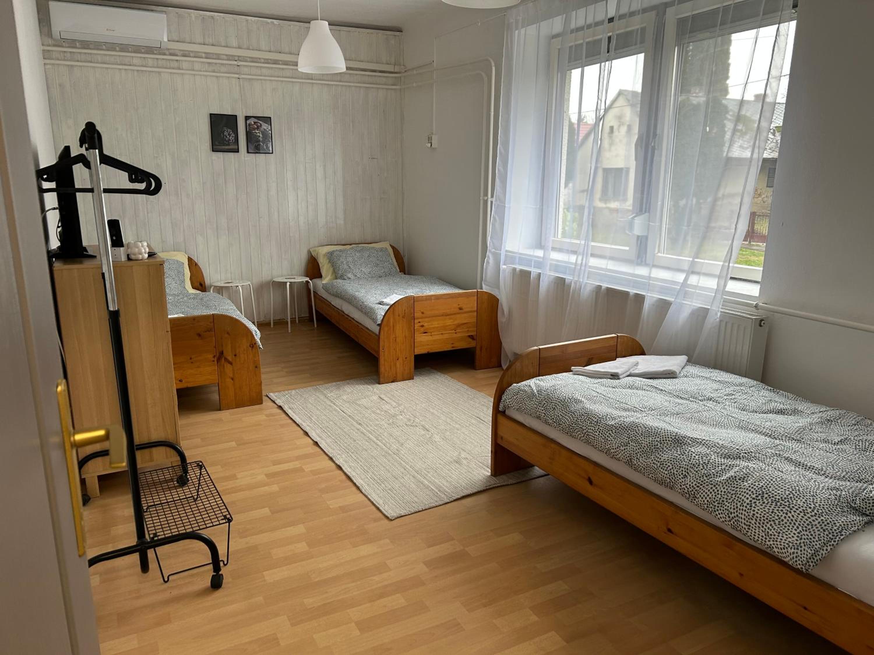 Photo 28