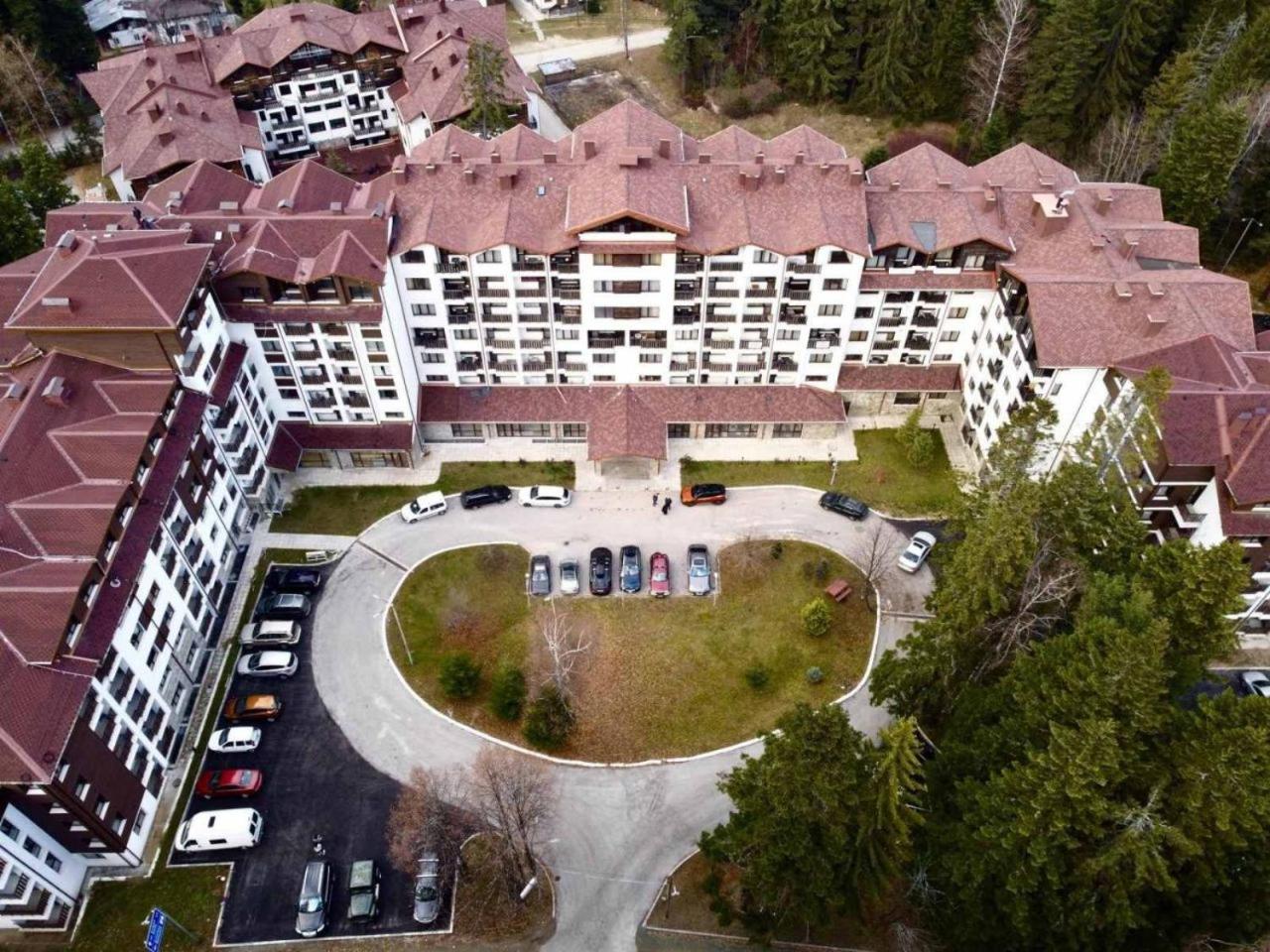 Borovets Gardens Funky Fresh Studio by Joro